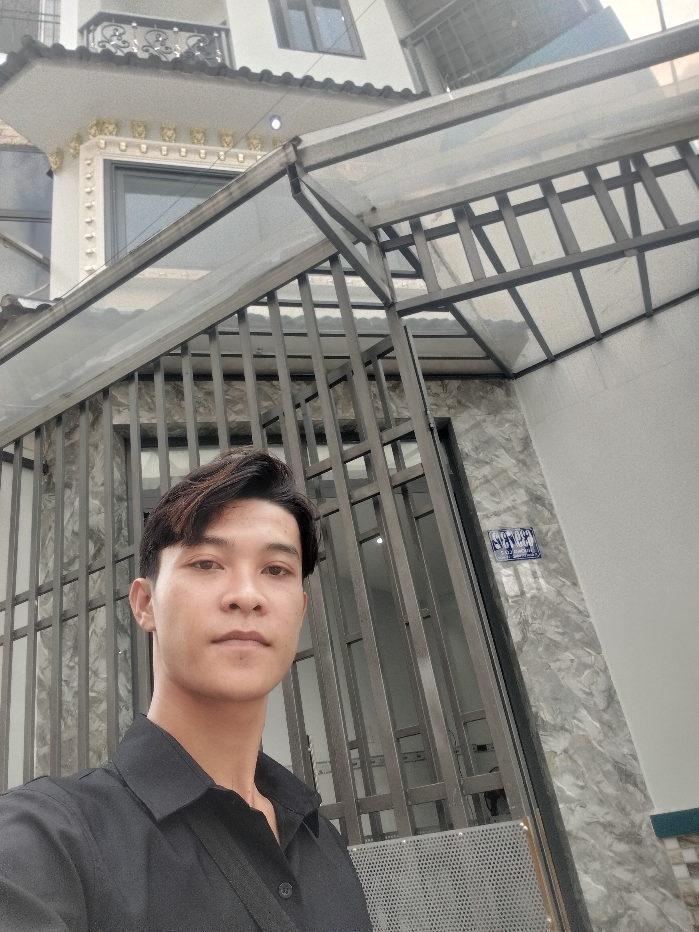 Lô góc 2 mặt tiền ,3 Tầng , chỉ nhỉnh 4T , 48m² nhà mới đầy đủ nội thất dọn vào ở ngay
