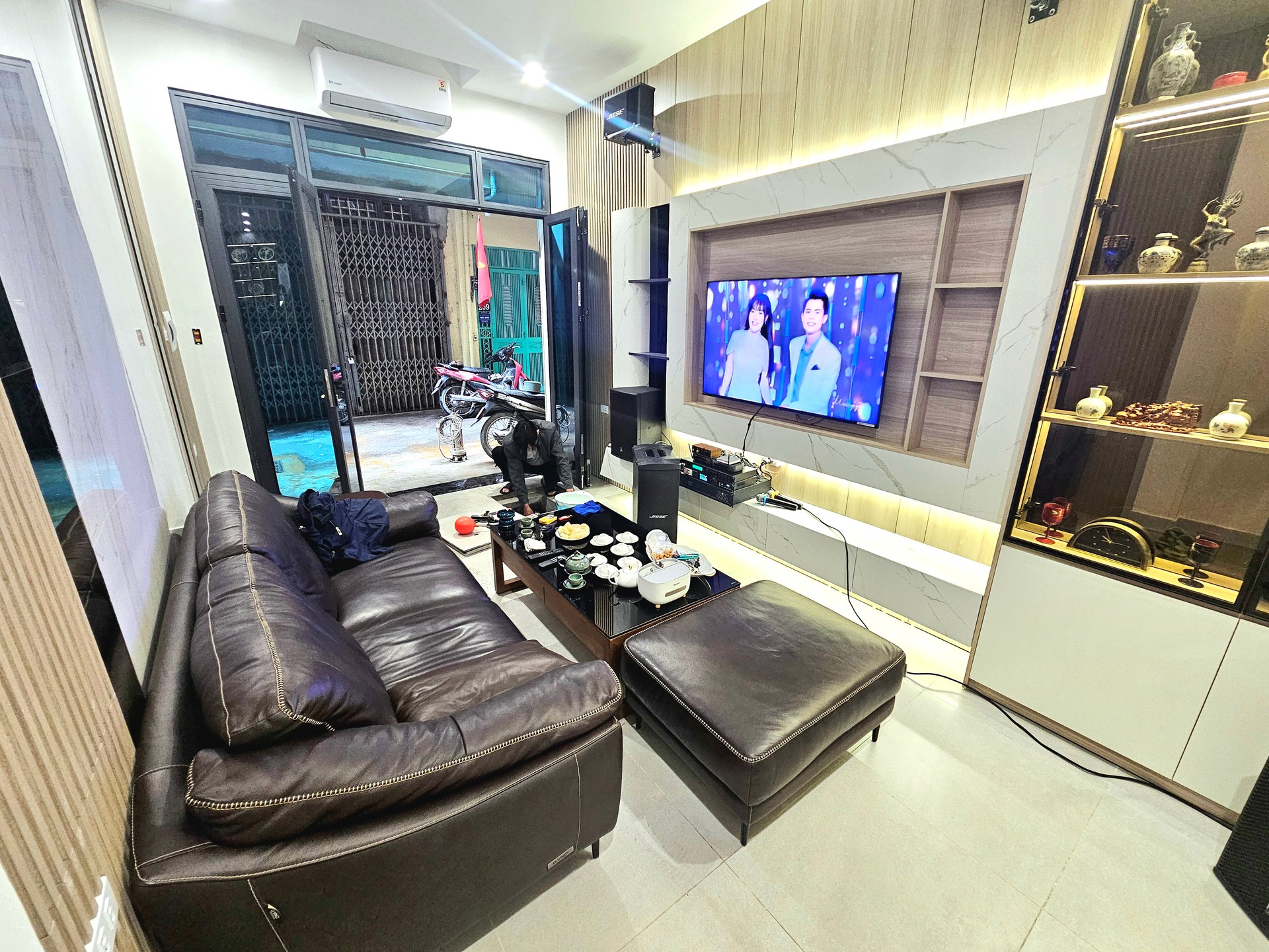 Nhà phố VIP ô tô 7 chỗ đỗ cửa - Cơ hội duy nhất tại Hoàng Văn Thái Thanh Xuân