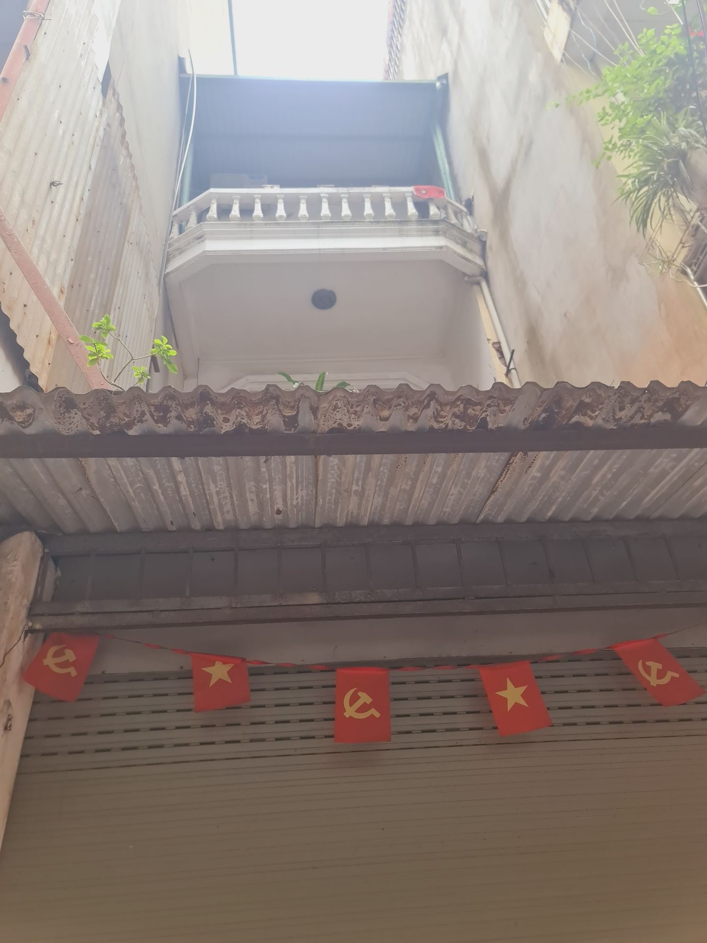 Cơ hội hiếm có sở hữu nhà mặt ngõ ô tô tránh trung tâm Hoàng Văn Thái