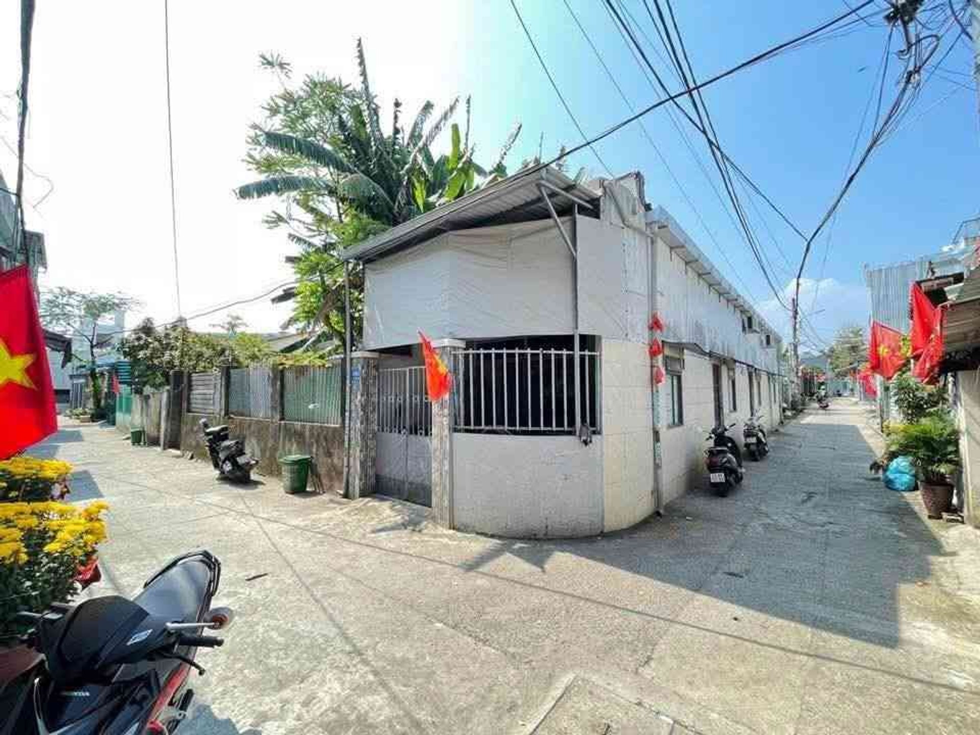Dãy trọ 4 phòng 2 mặt kiệt ô tô ngay Tô Hiệu, sinh lời ổn định