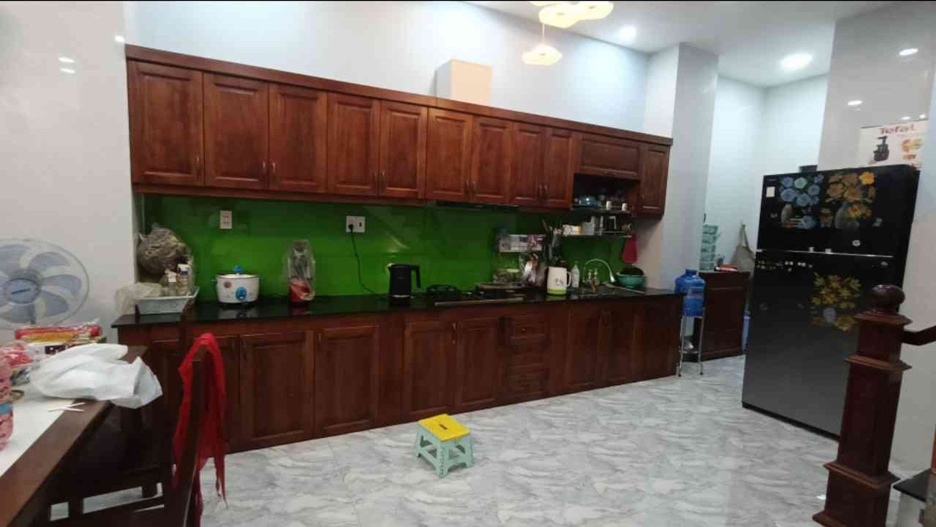 Nhà phố siêu phẩm 4 tầng rộng 27m có hầm để ô tô