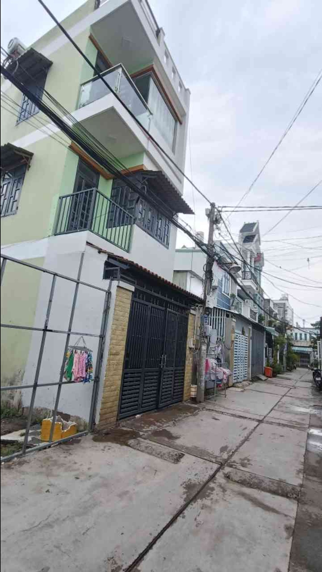 Bán nhà riêng 3 tầng mặt tiền 4m tại khu vực gần trường Tiểu Học Kim Đồng