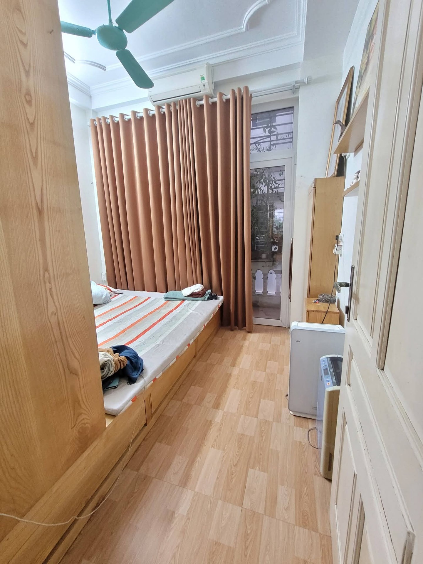 Nhà phân lô ô tô đỗ cửa, vị trí vàng Hoàng Văn Thái - Giá sốc giảm còn 10.5 tỷ