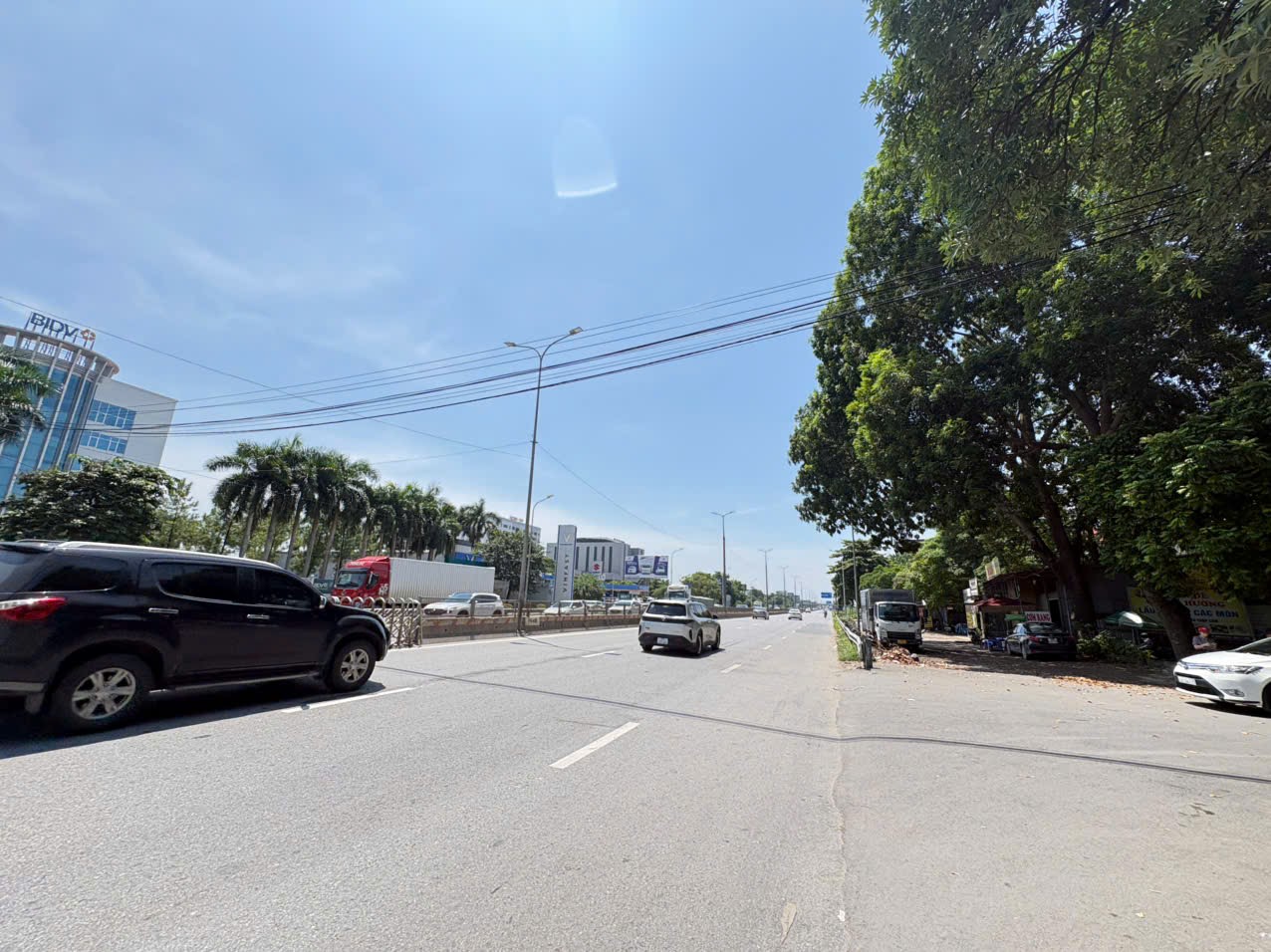 📍 Vị trí: Phù Linh, Sóc Sơn, Hà Nội
📐 Diện tích: 45m²
➡️ Trong đó 40m² đất ở nông thôn, 5m² đất