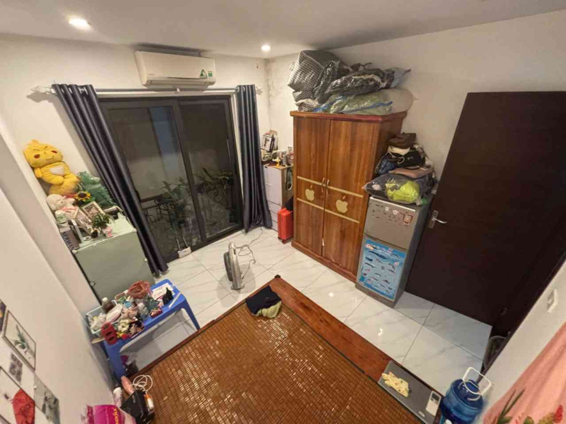 Nhà 3 tầng 1 tum, 32.2m2, sổ đỏ, khu vực Đồng Nhân