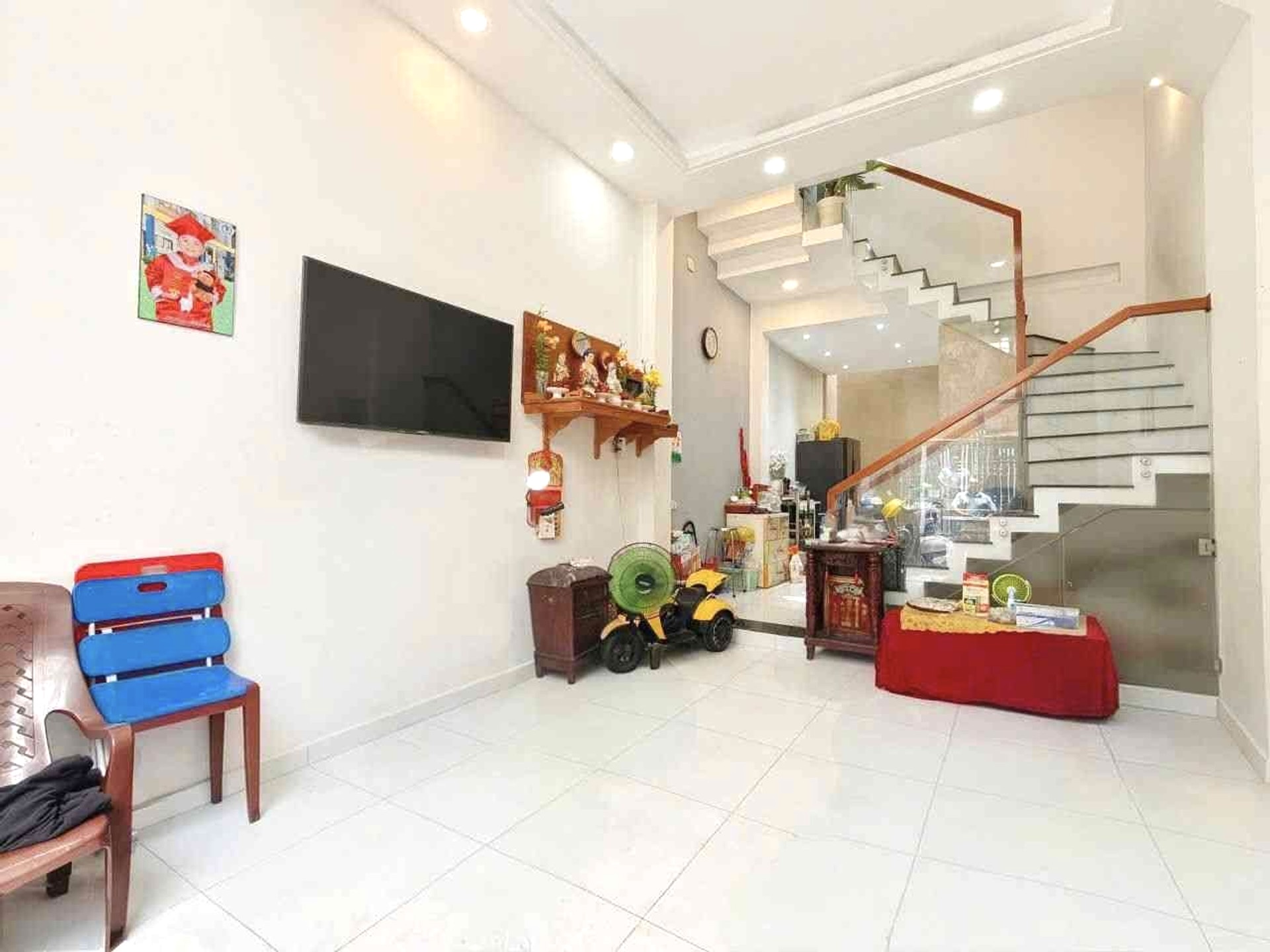 BÁN NHÀ GÒ VẤP, NGUYỄN DUY CUNG, 3 TẦNG BTCT, CÁCH MT VÀI BƯỚC CHÂN, 4x12M, NHỈNH 5 TỶ