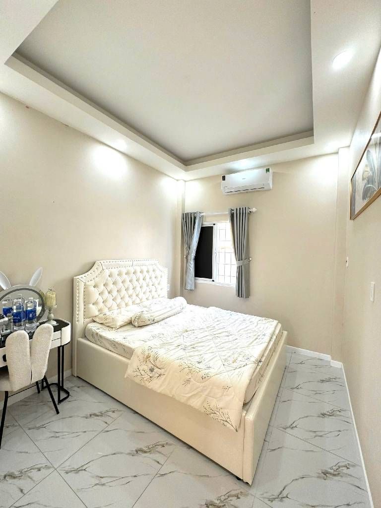 Nhà 4 tầng trung tâm Q. Phú Nhuận, 42m2 giá 8.4 tỷ