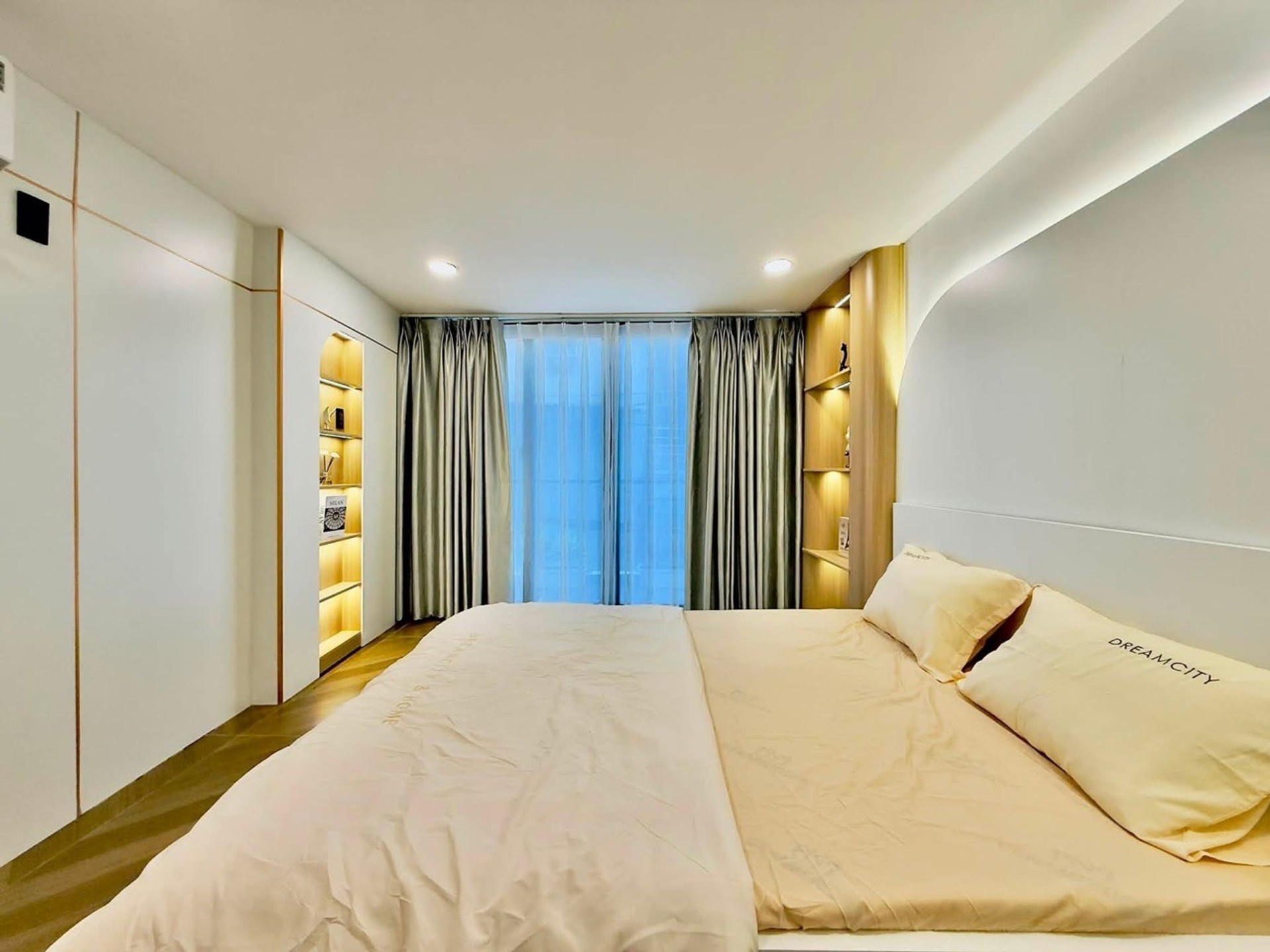 Bán nhà xây mới 4 tầng Q. Bình Thạnh, giá 6.38 tỷ