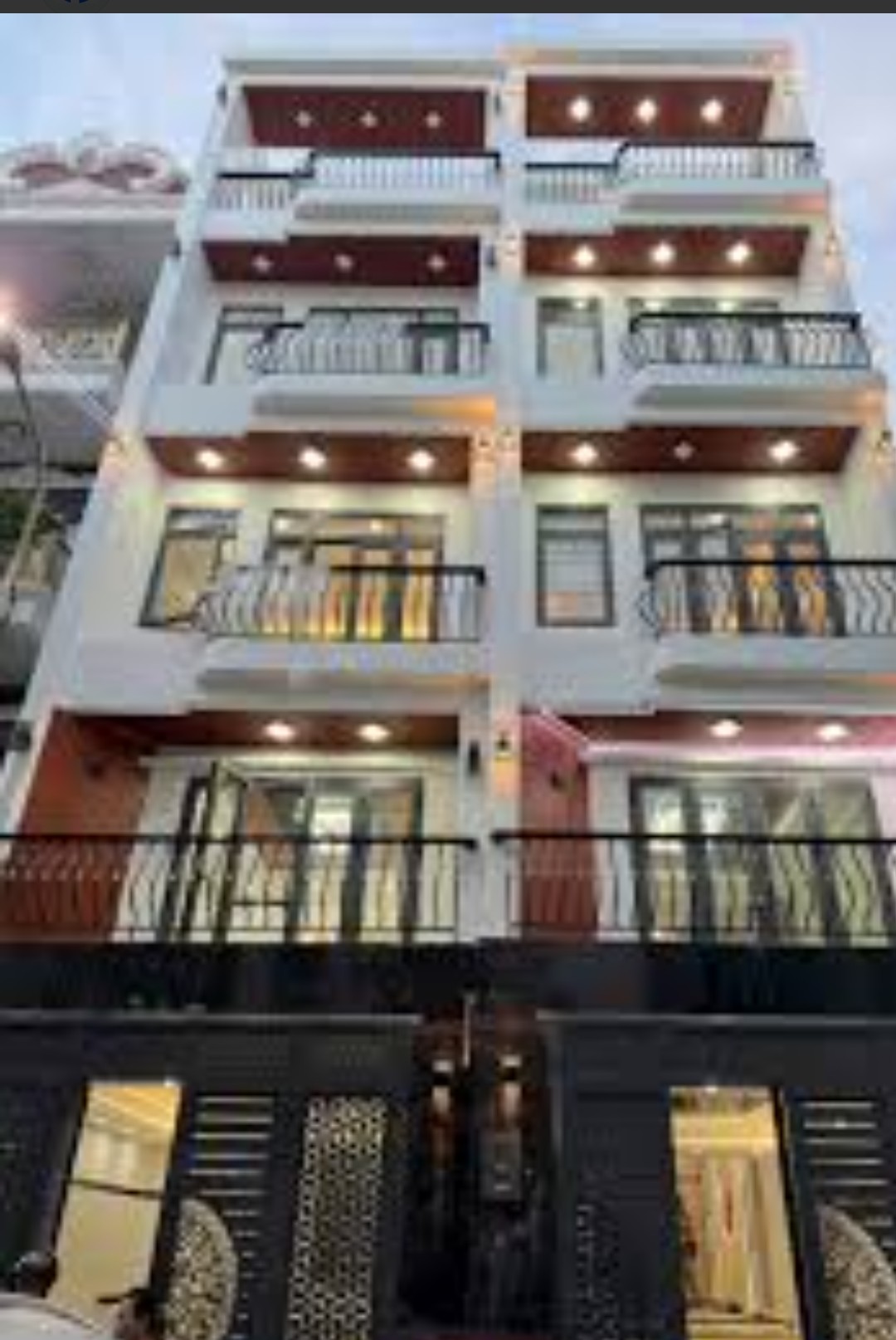 Nhà ngay sát Lê Thúc Hoạc mới xây 5 tầng, hẻm thông, xe hơi đổ cửa , nhỉnh 8 tỷ