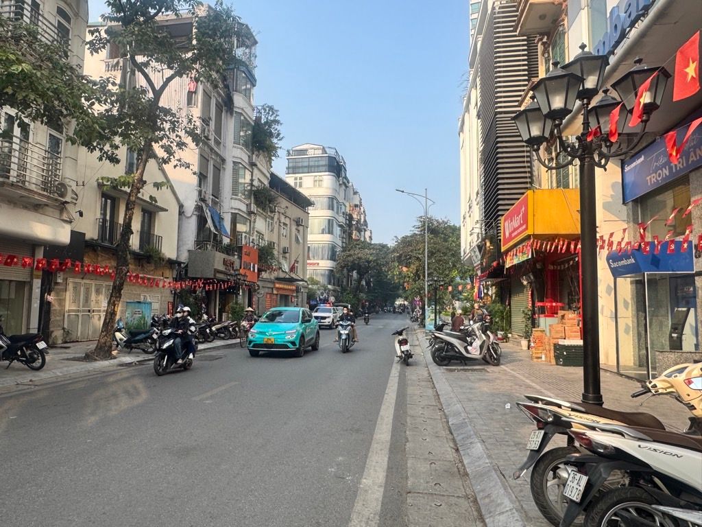 Bán nhà cửa bắc