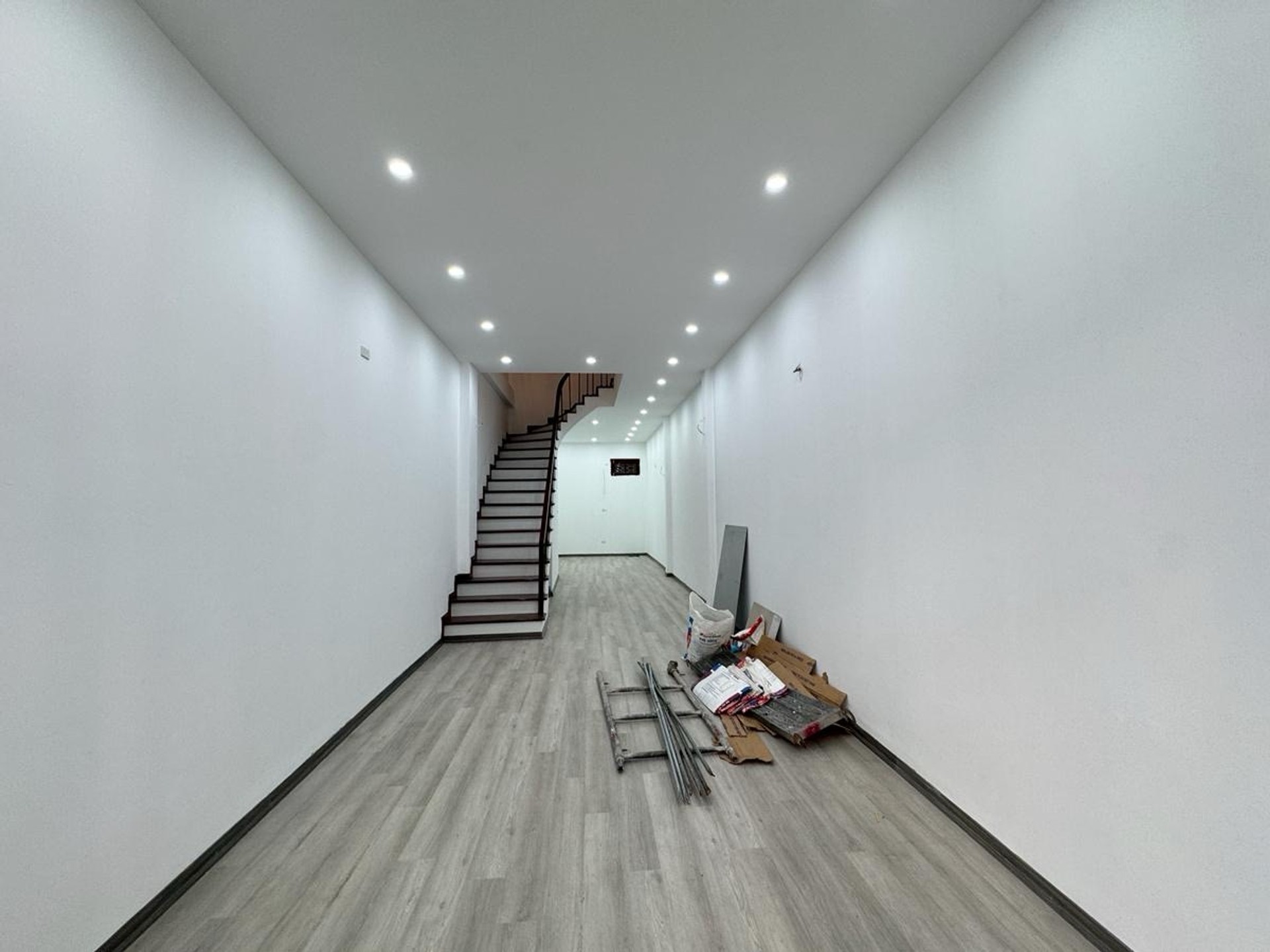 Nhà mặt phố Tô Hiệu Hà Đông, 55m², 5 tầng, phù hợp kinh doanh đa dạng