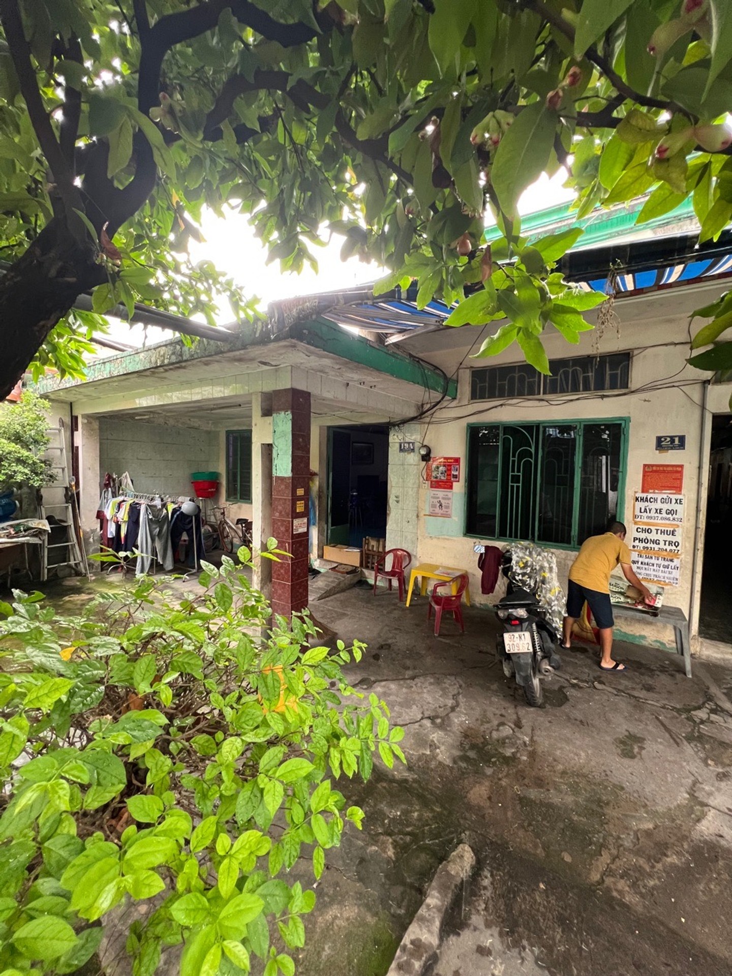 Nhà mặt phố lớn An Lạc giá siêu hấp dẫn