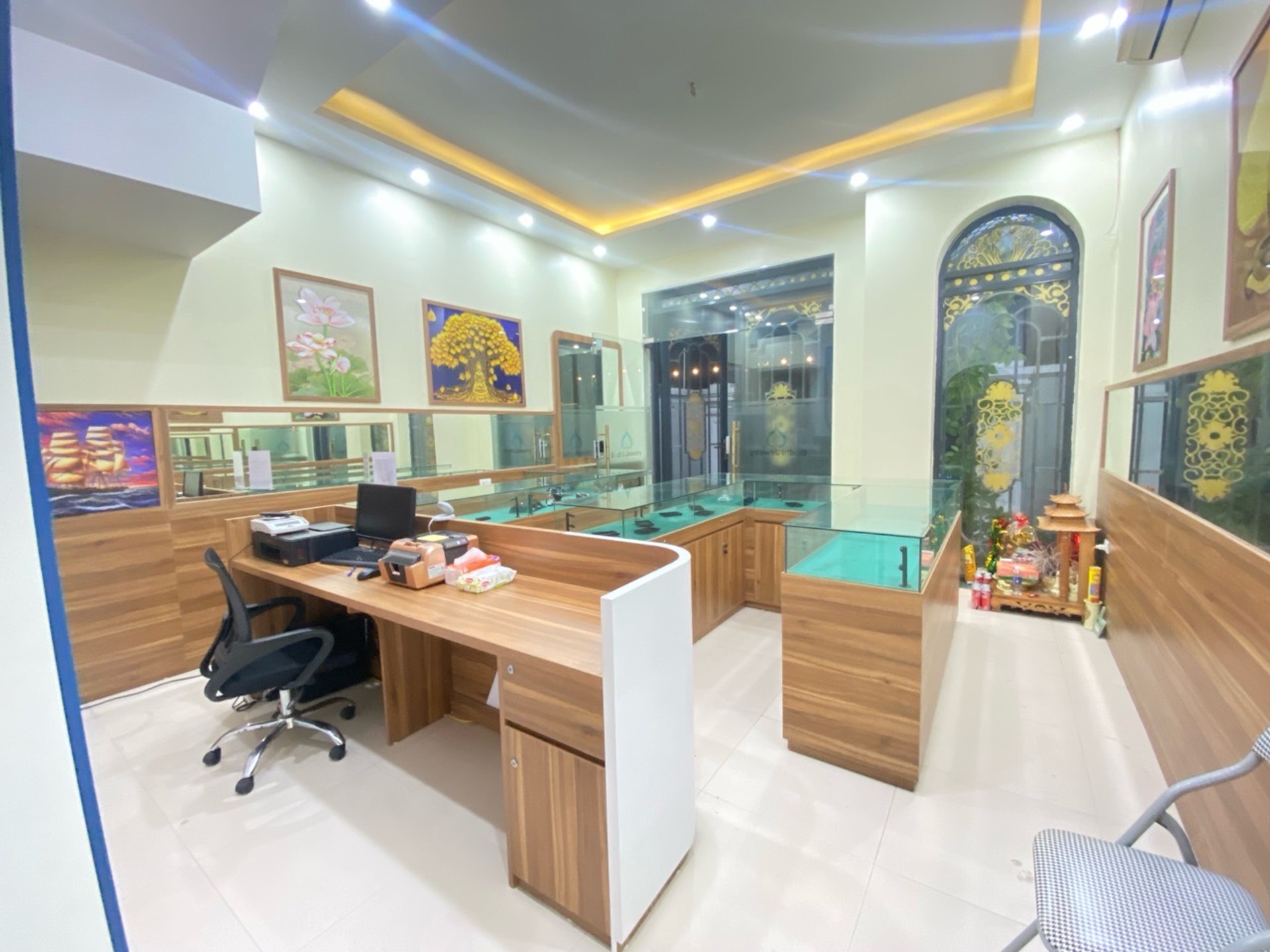 Biệt thự 6 tầng thang máy mặt tiền 5m tại quận Hoàng Mai giá hợp lý