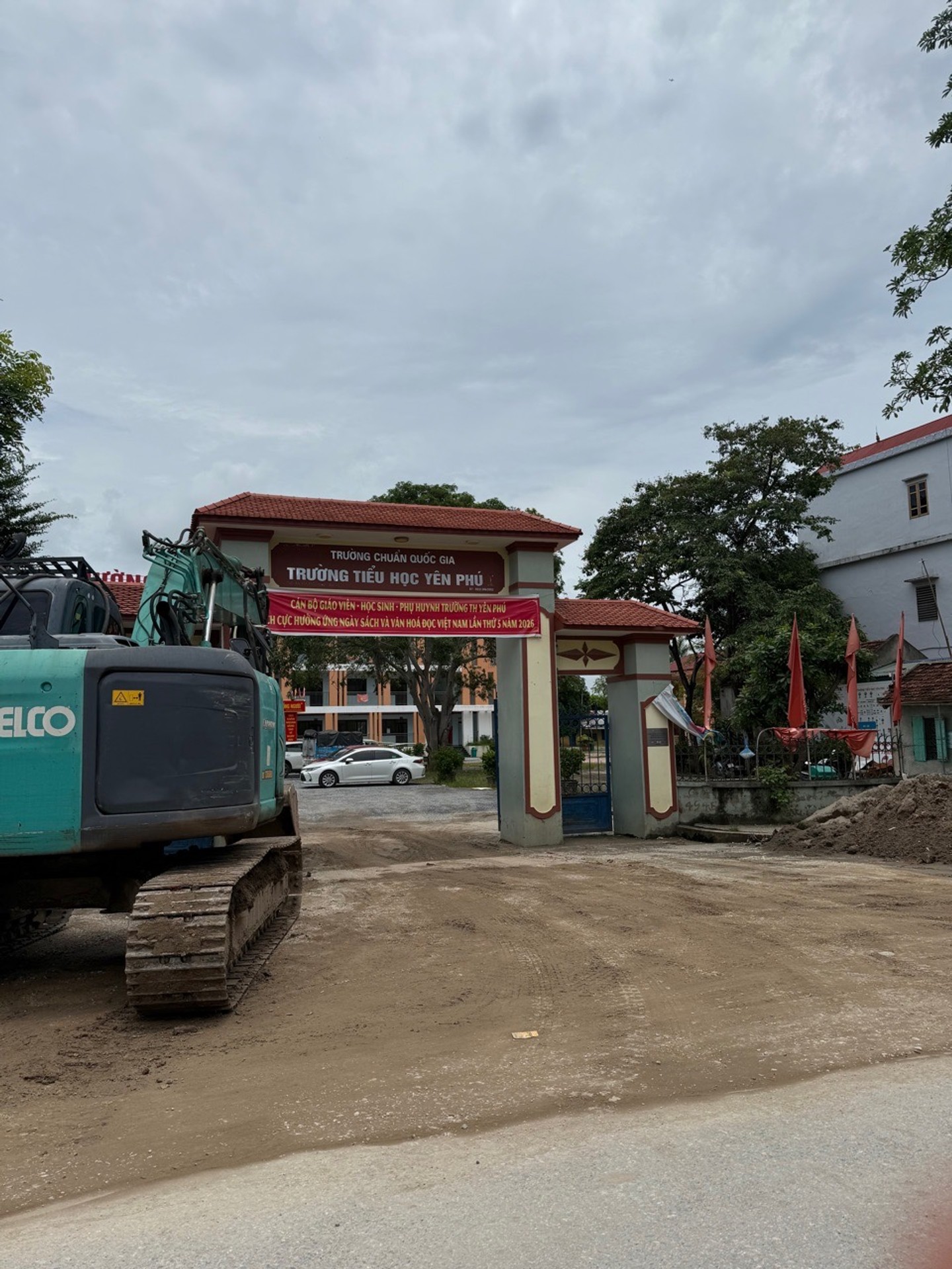 Bán đất xã Việt Yên, Yên Mỹ, mặt tiền 5m, ô tô đỗ cửa