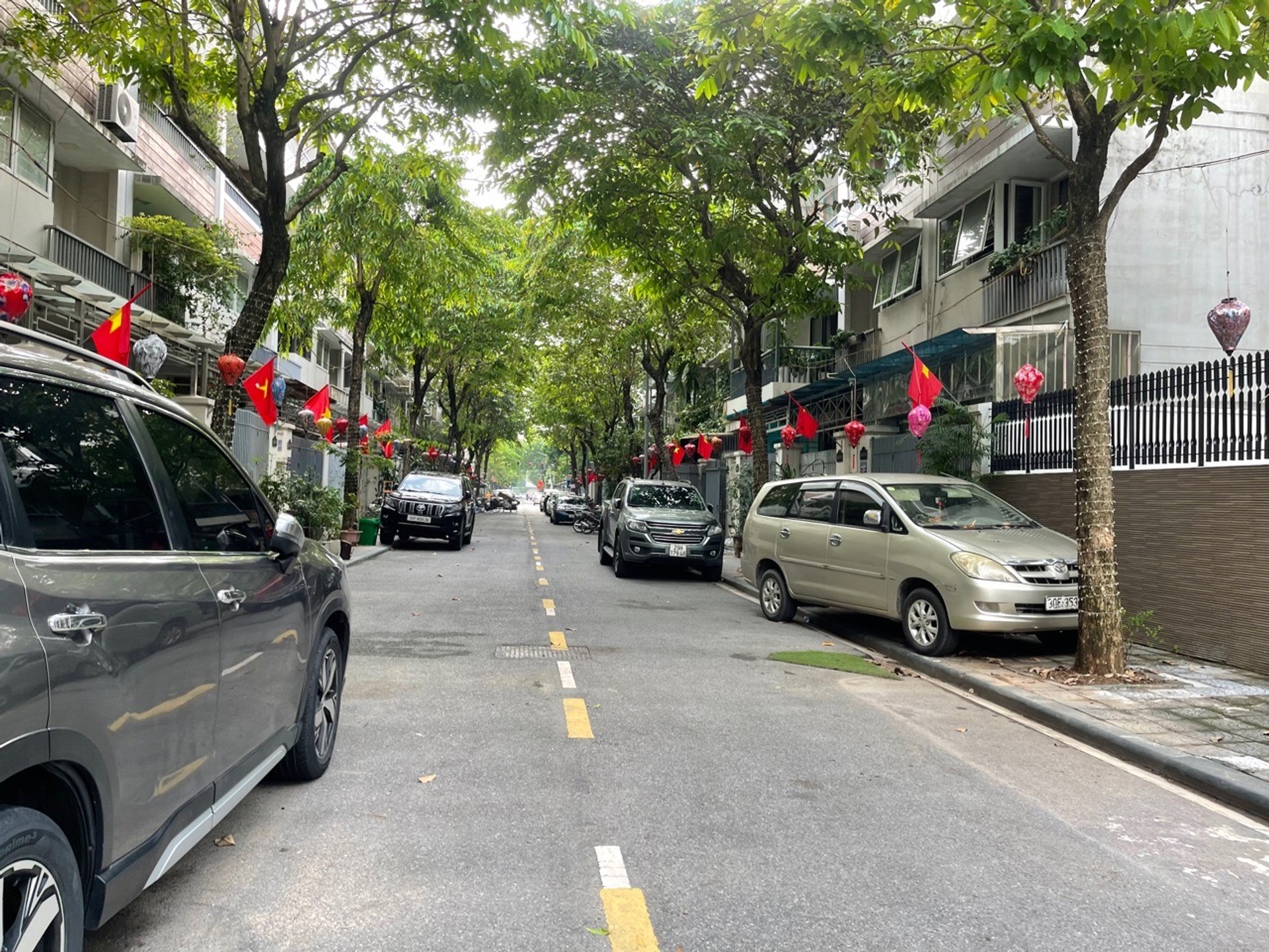 Bán liền kề 5 tầng 83m2, mt5m đường ô tô tránh vỉa hè tại KĐT mới An Hưng, Hà Đông, giá chỉ 20 tỷ