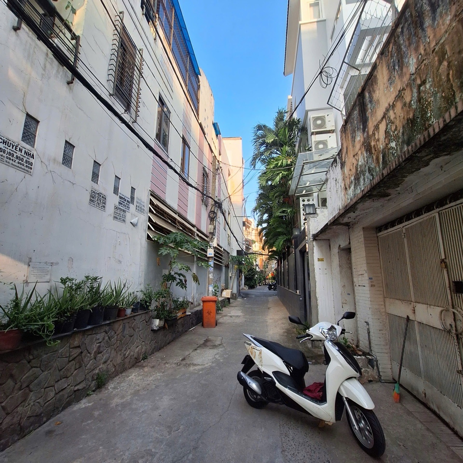 Bán nhà 3 tầng rộng 106,5m² tại Phường 1, Quận Tân Bình, gần Quận 3