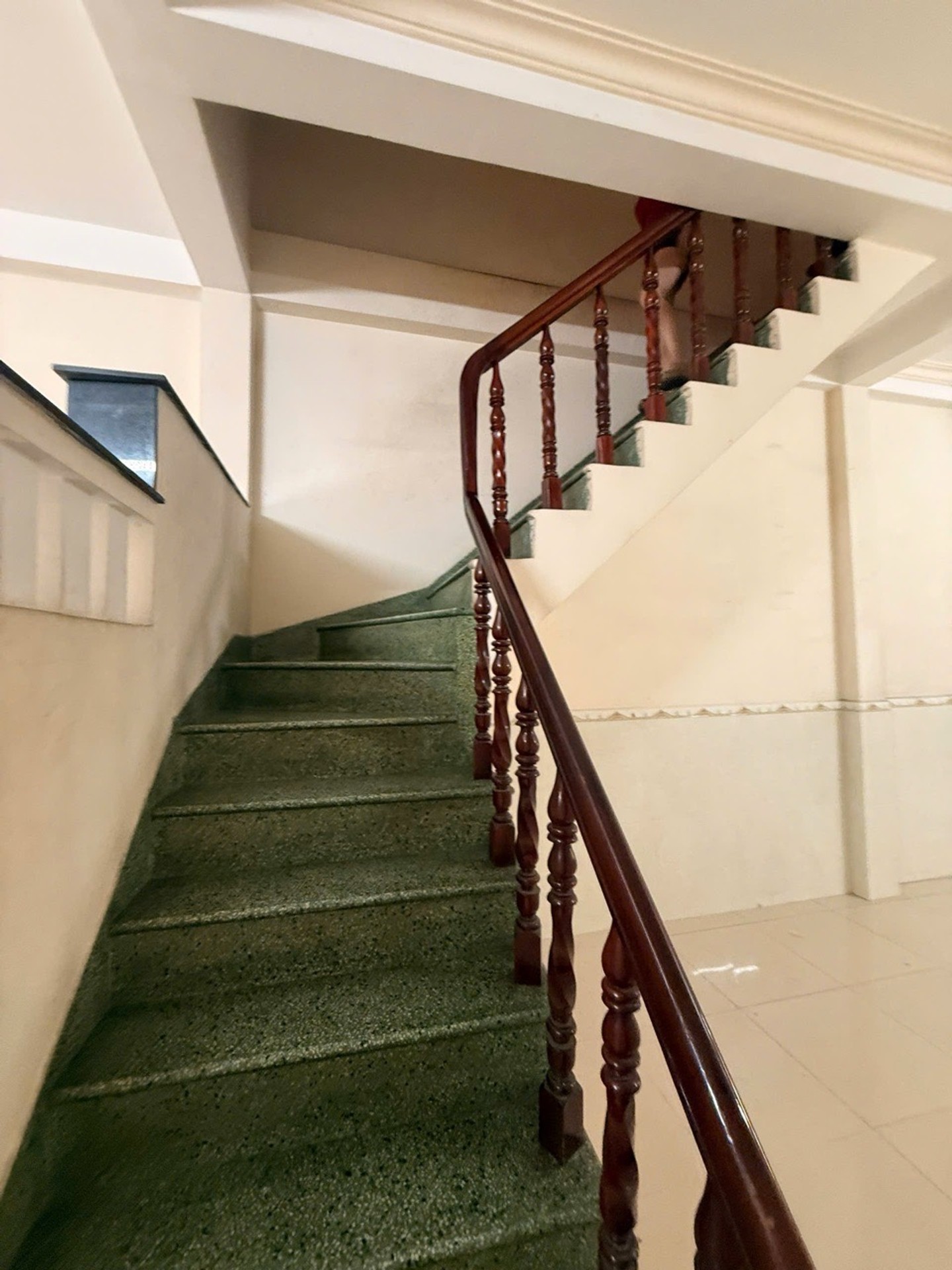 Bán nhà mặt phố tại phường Lâm Văn Bền, diện tích 288m2, pháp lý đầy đủ, giá 70 tỷ VNĐ