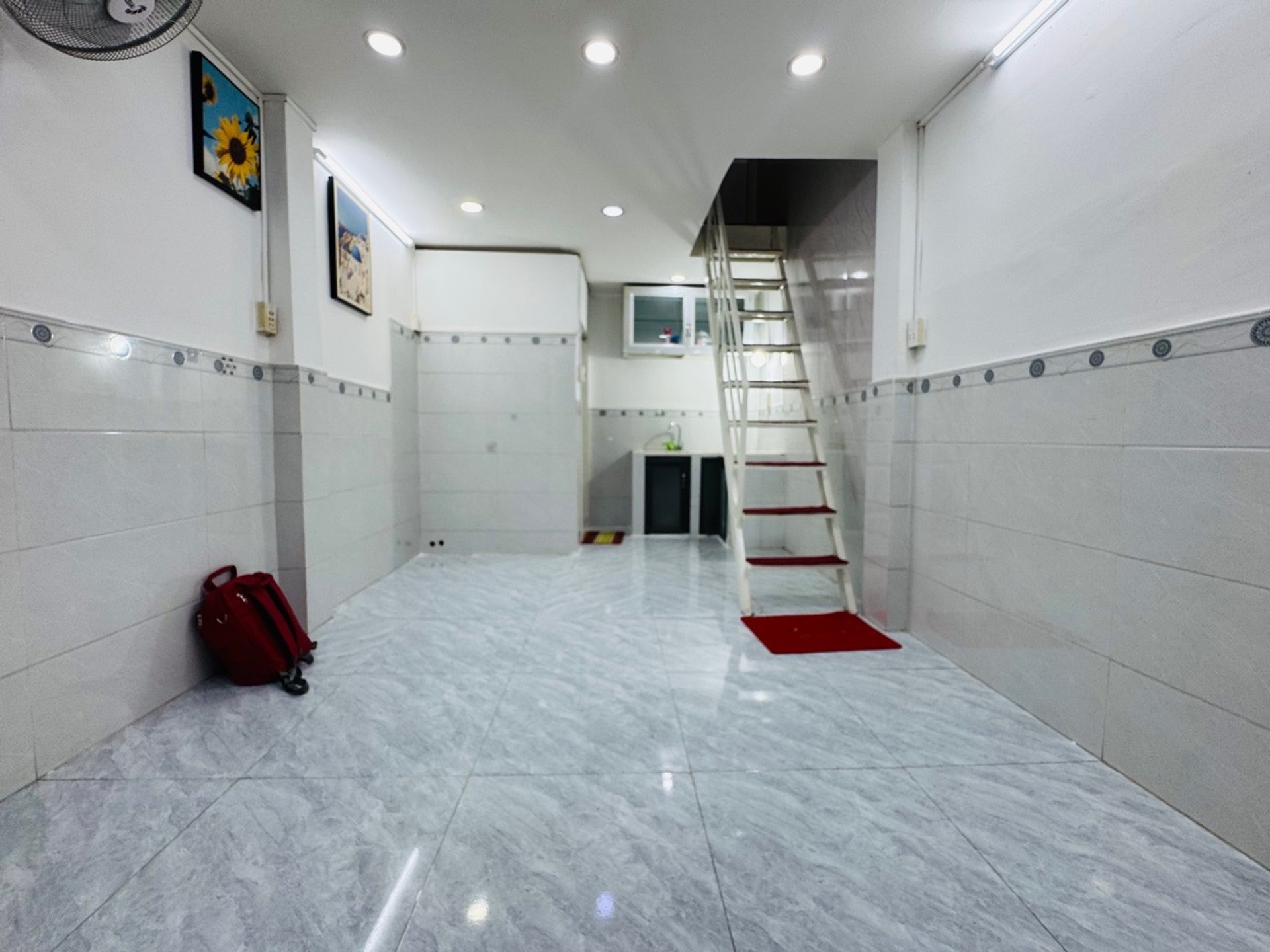 🏡 QUẬN 4 SÁT CẦU CAlMETTE, CÁCH PHỐ ĐI BỘ BÙI VIỆN CHỈ 5P– NHÀ MỚI 2 TẦNG – 2PN CHỈ 2,39 T,Ỷ 🔥