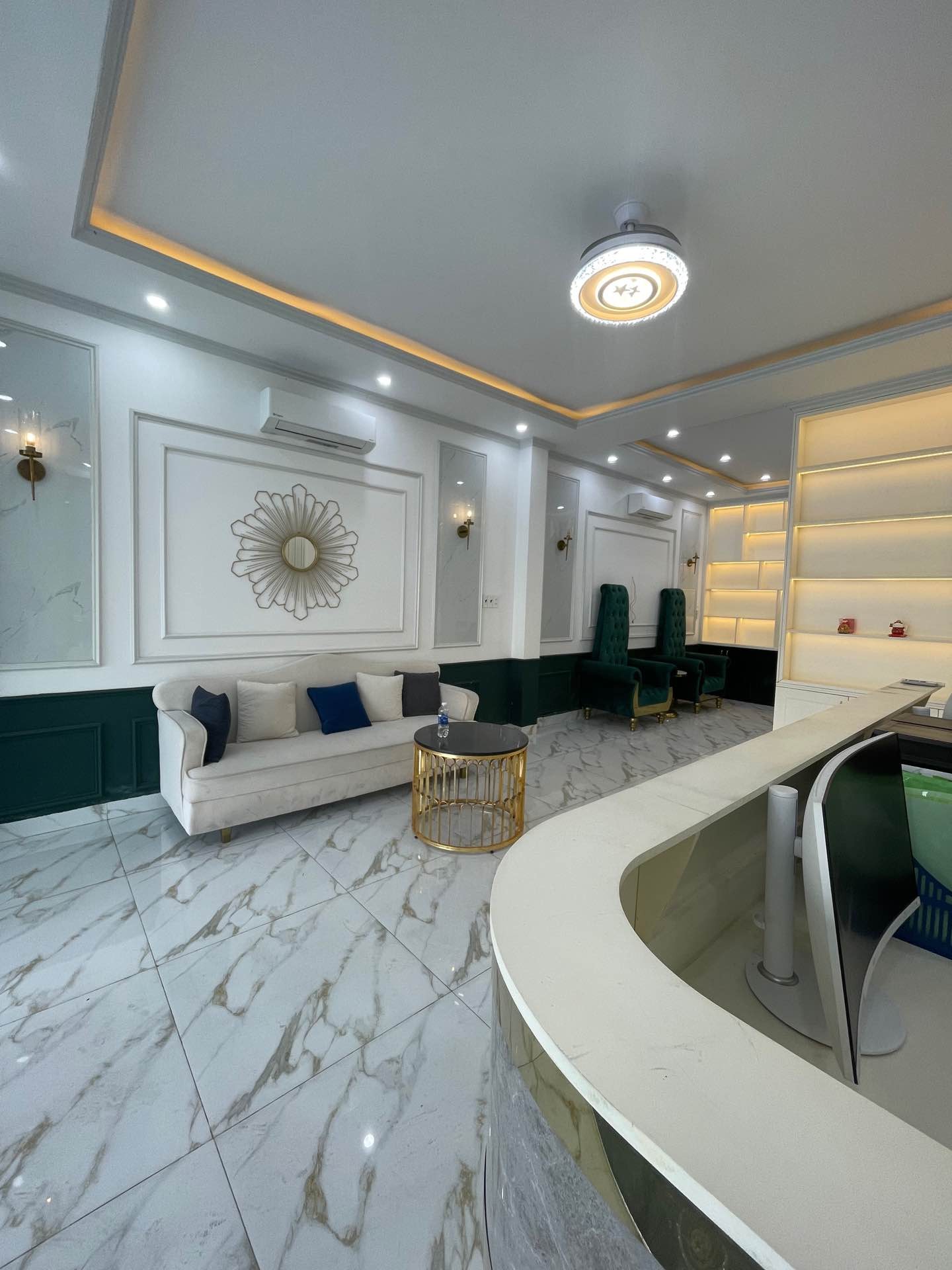 🔥NHÀ PHỐ MẶT TIỀN ĐIỆN BIÊN PHỦ ĐÀ NẴNG
💥GIÁ : GIẢM SÂU