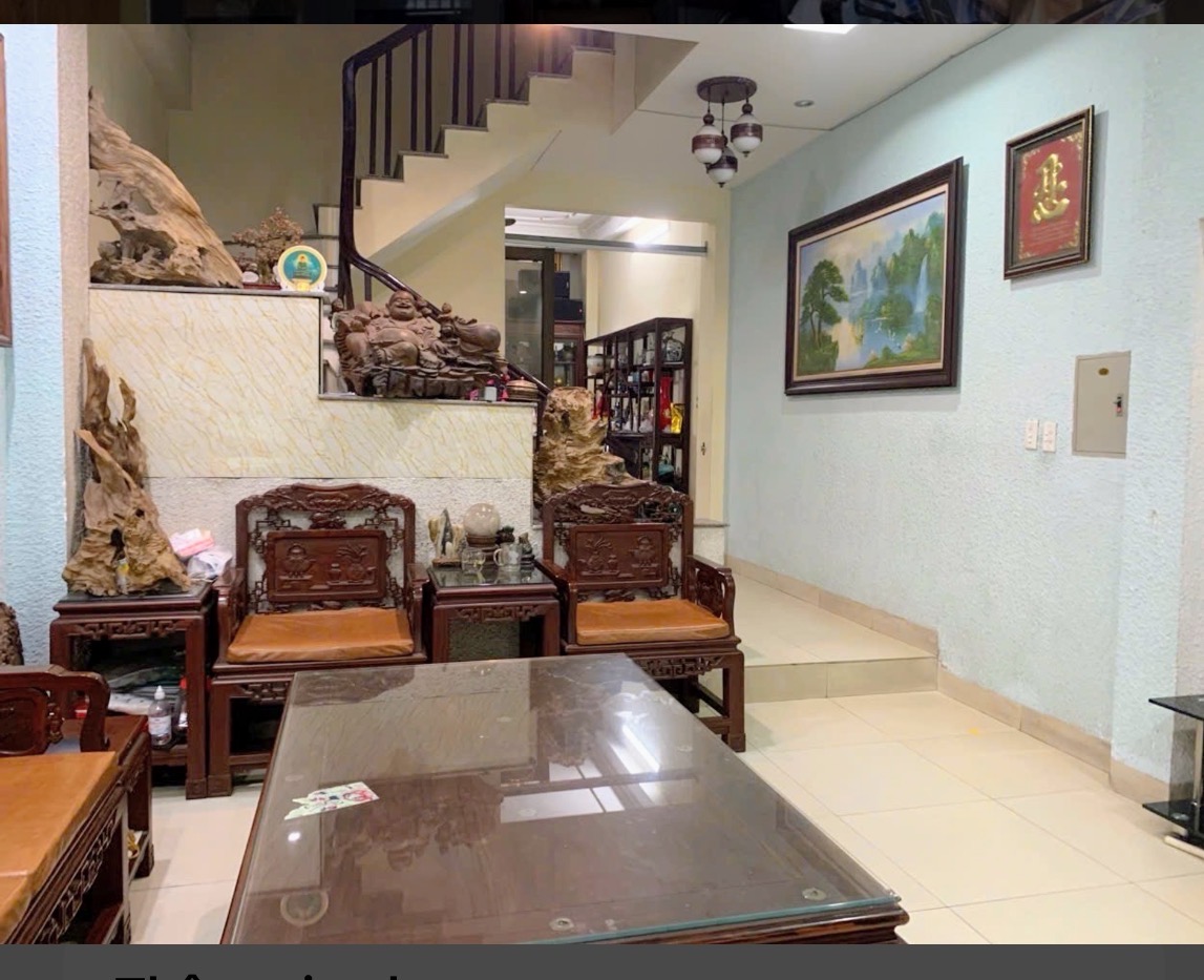Bán nhà riêng 4 tầng rộng 72m2 khu vực Phố Trạm Long Biên