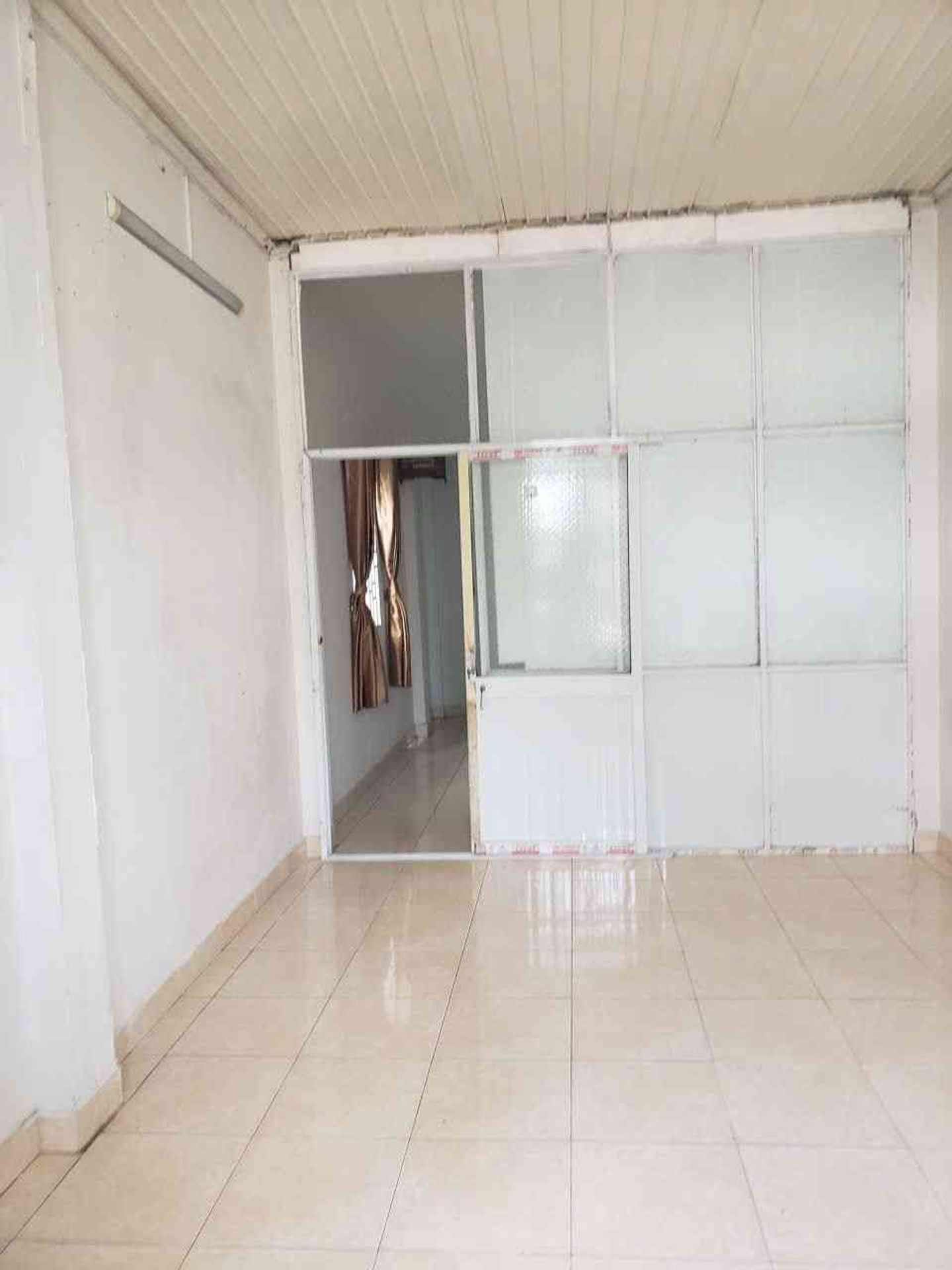 Bán nhà mặt phố khu Chợ Lớn, diện tích 35m2 - giảm còn 11 tỷ
