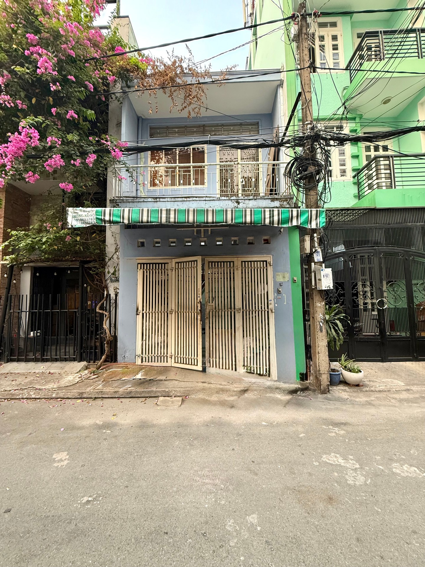 Nhà phố tiện ích giữa lòng Tân Bình, sẵn sàng chờ chủ mới