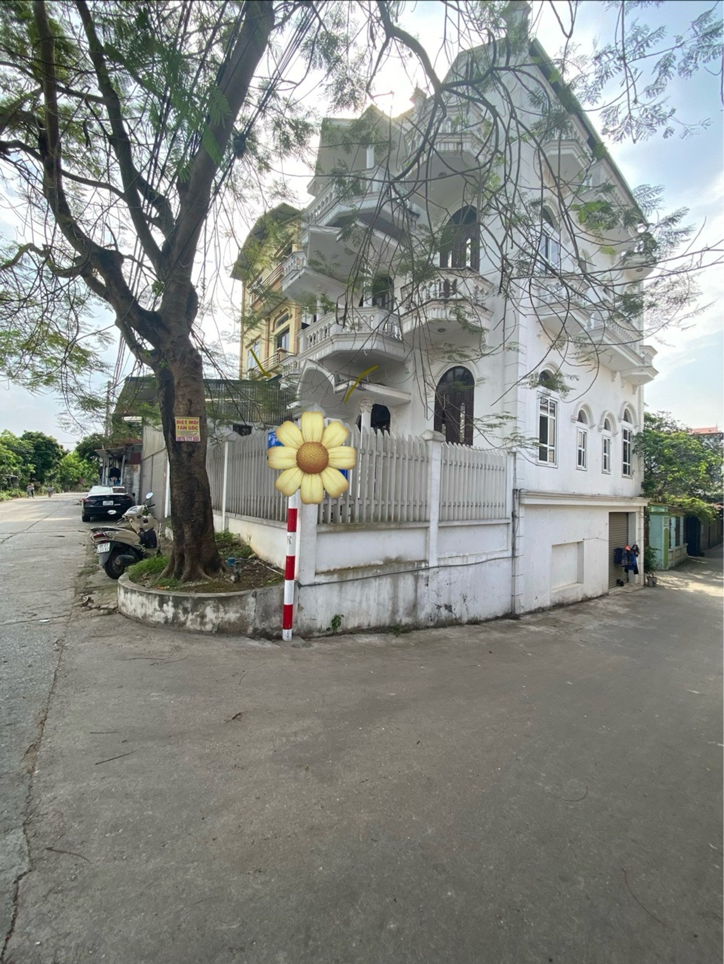 NHÀ ĐẸP TRUNG TÂM TỪ SƠN – LÔ GÓC 2 THOÁNG – VIEW SÔNG HIẾM CÓ