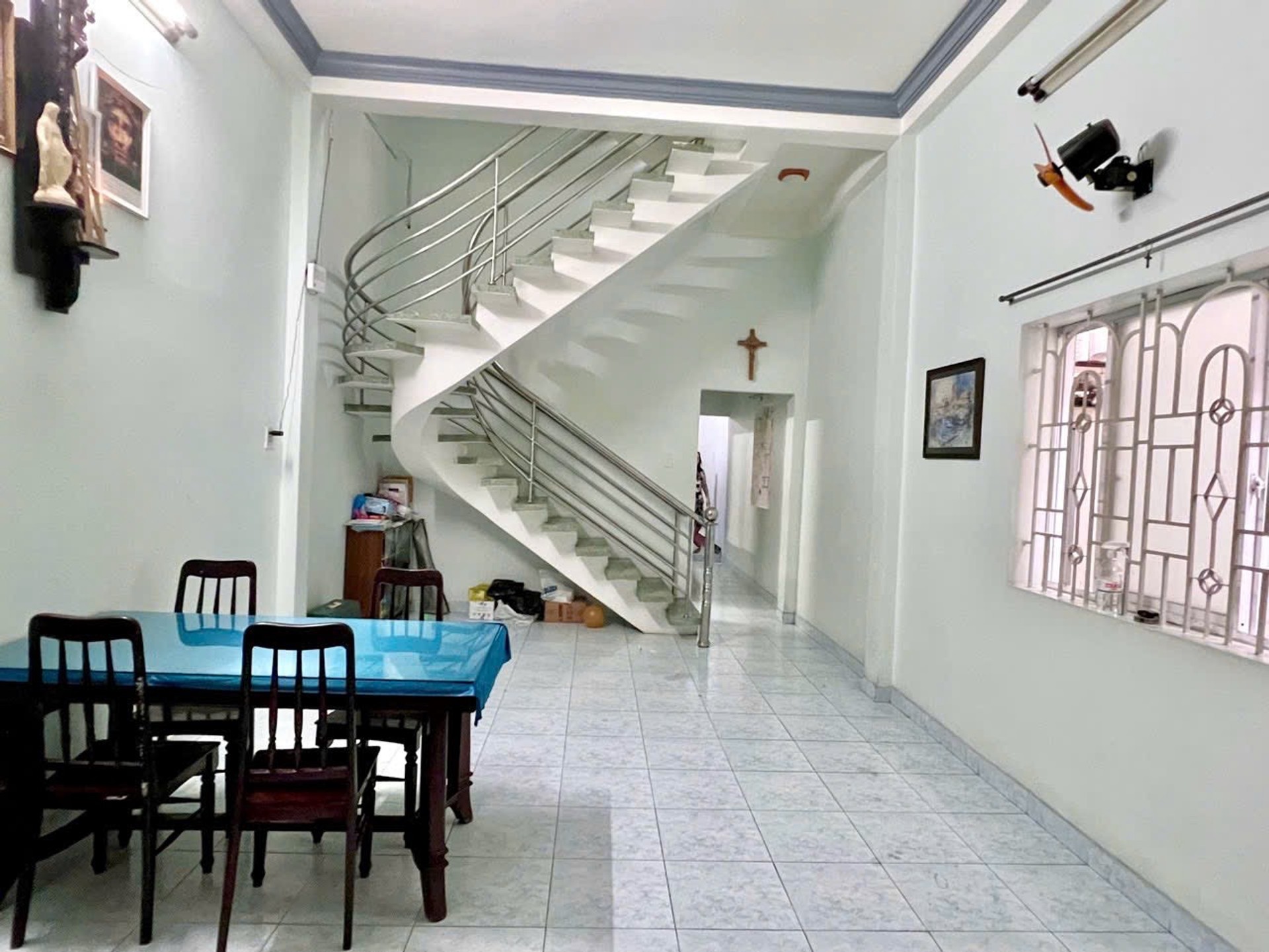 Nhà mặt phố Tân Bình 3 tầng 5 phòng ngủ giá 12.9 tỷ