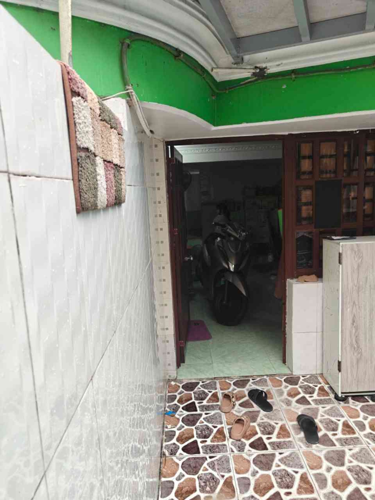 Bán nhà 3 tầng mặt tiền 6.4m, 9 phòng, Bình Tân giá 5.5 tỷ