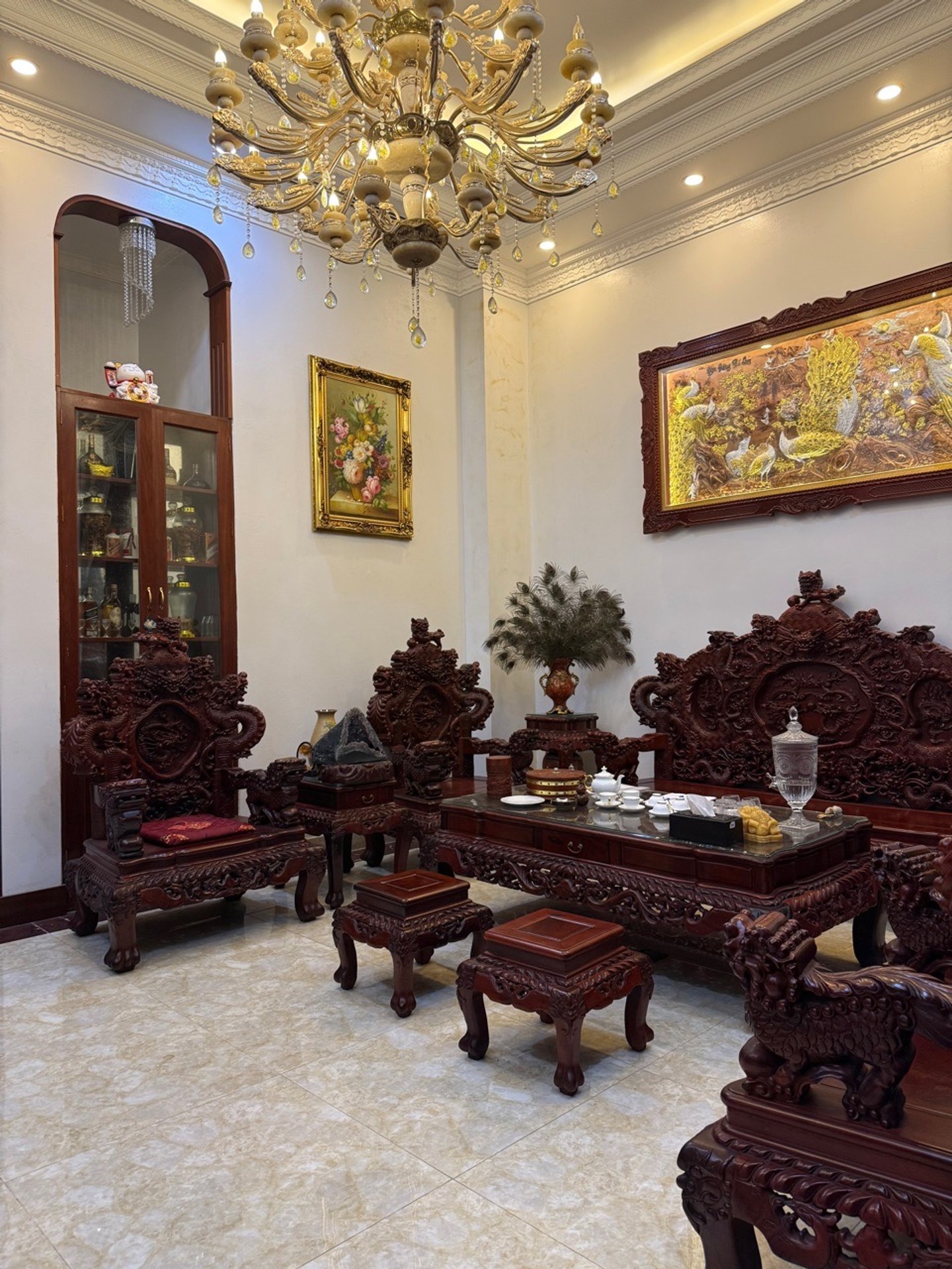 Biệt thự Sân Vườn 4 tầng đầy đủ tiện nghi tại khu đô thị sầm uất Cái Dăm, Bãi Cháy, TP Quảng Ninh