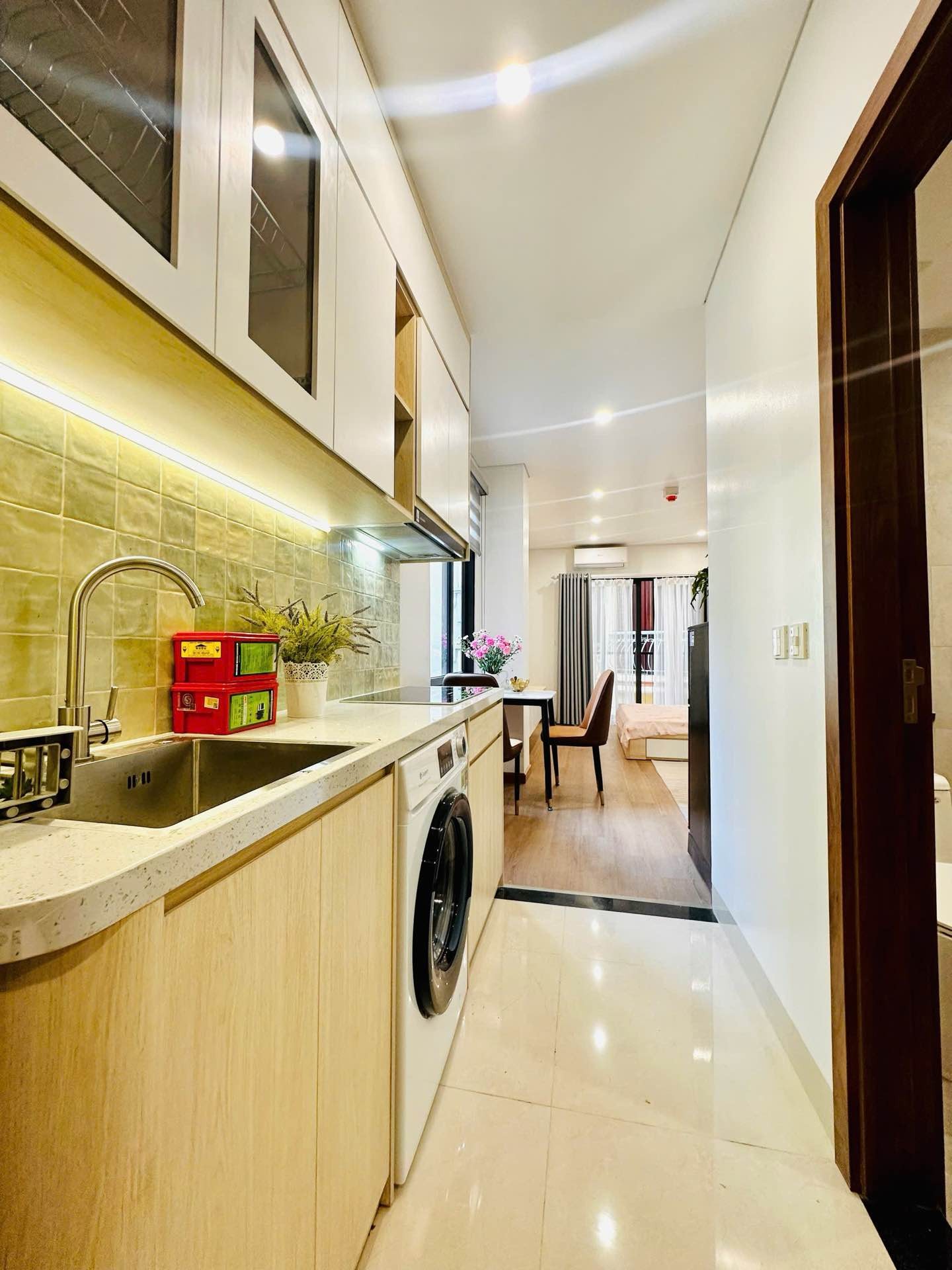 Bán nhà riêng lô góc có thang máy tại Giảng Võ, ô tô đỗ cửa, diện tích 33.6m²