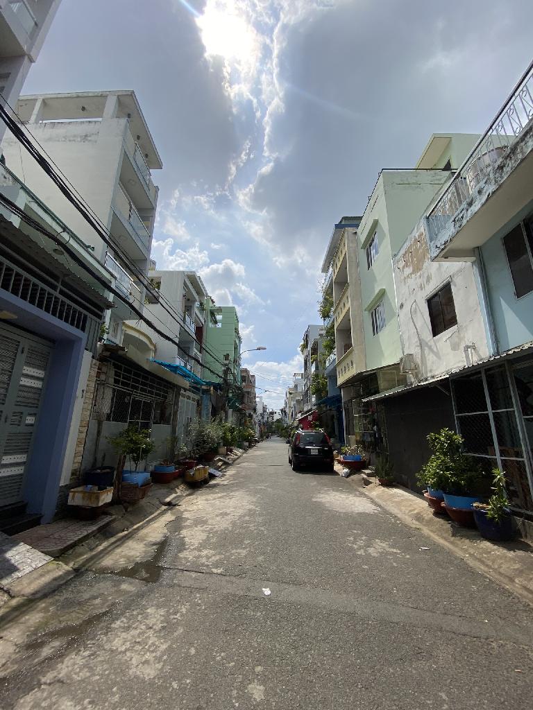 Nhà mặt phố 3 tầng, 48m² tại Quận 6, giá 11.5 tỷ giảm sâu