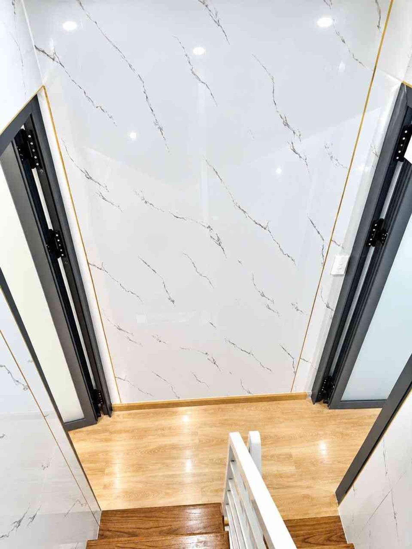 🏡 Nhà đẹp 3 Tầng – Cách QL1K Chỉ 50m! - HẺM XE HƠI- 📕SHR. hoàn công đủ . thiết kế được 3PN