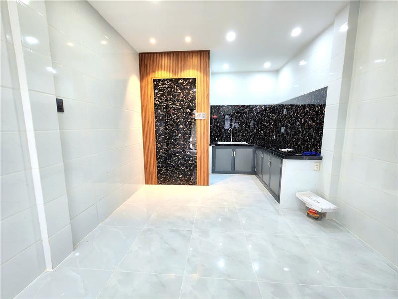 Bán nhà 1 trệt 1 lầu diện tích 16.7m2 tại Quang Trung giá 2.7 tỷ
