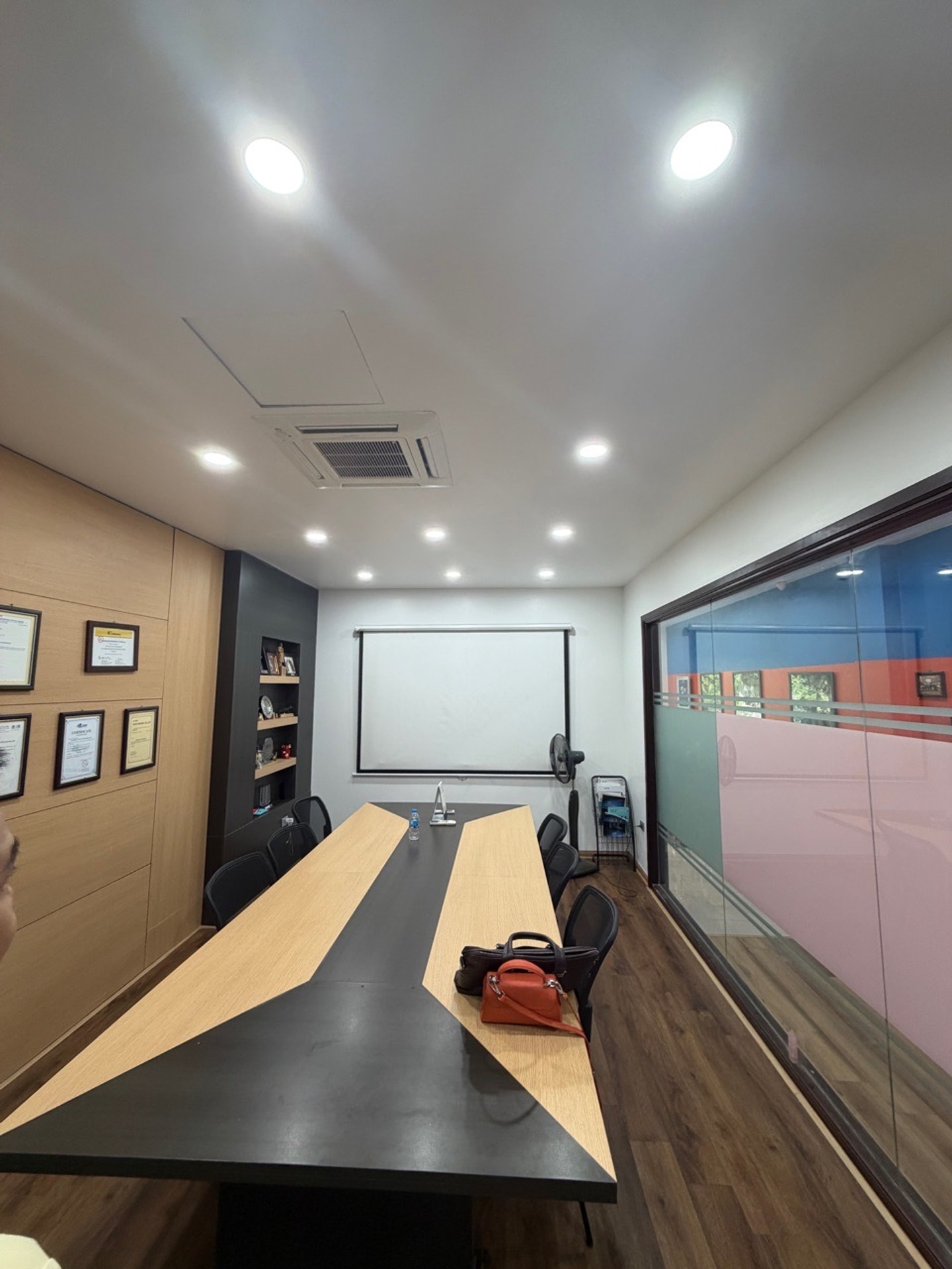 Bán nhà riêng 5 tầng khu vực vip Quận Ba Đình, diện tích 82m2, mặt tiền rộng 5,1m