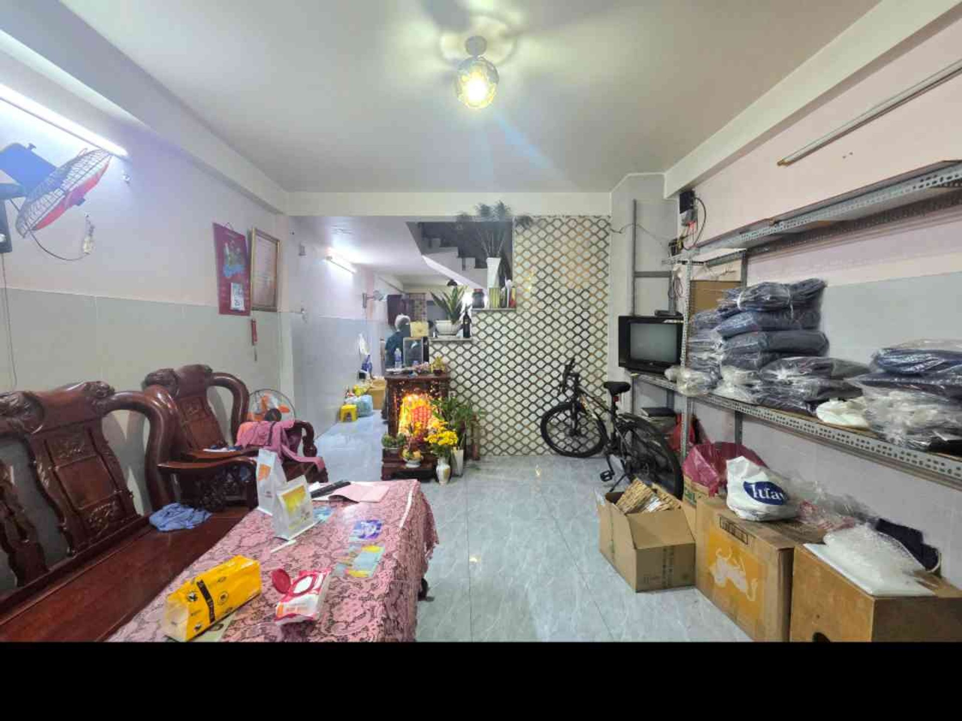 Nhà mặt phố 5 tầng kinh doanh ở Bàu Cát, diện tích 76m2