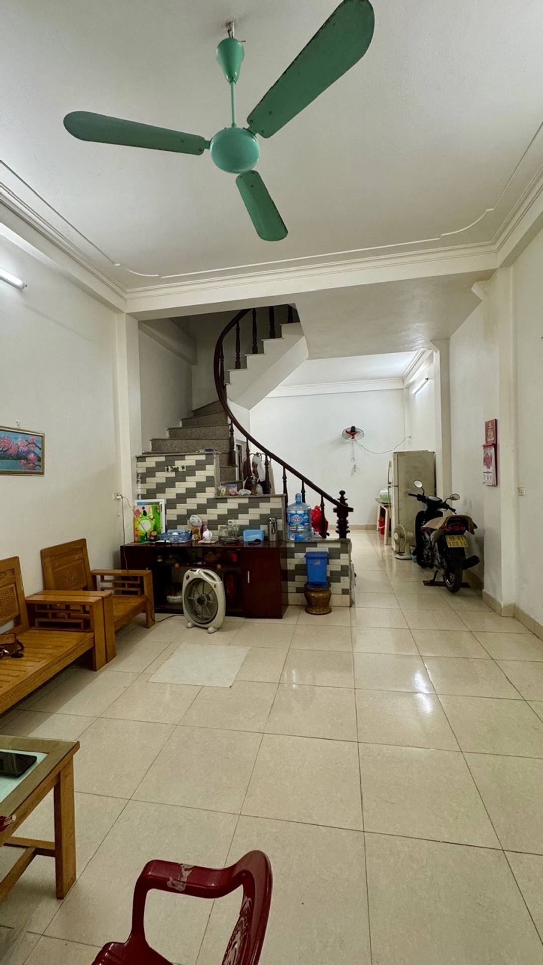 Bán nhà 3 tầng 44m2 tại khu tái định cư Thạch Bàn, giao thương thuận tiện