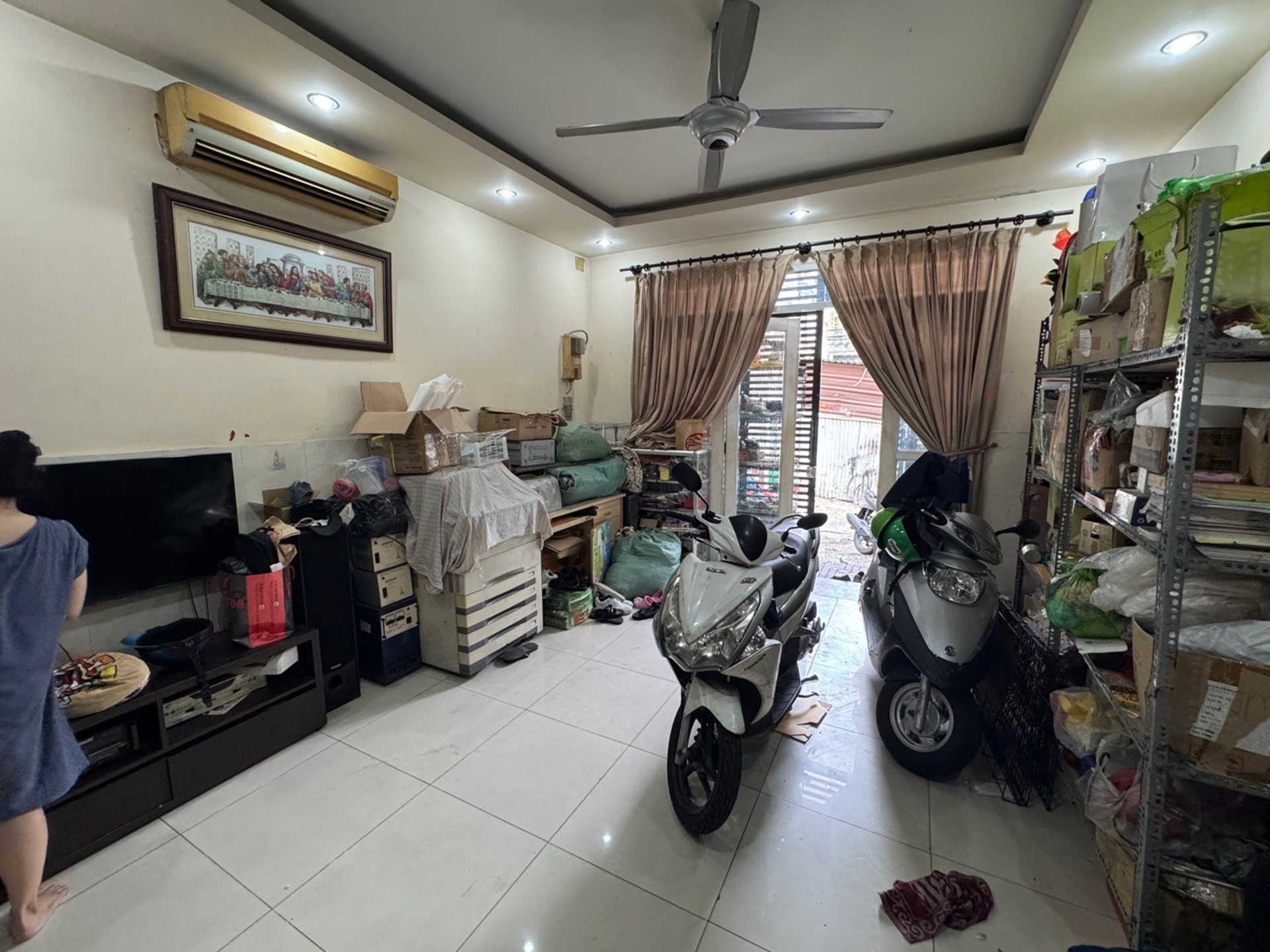 Nhà hẻm rộng 3PN tại Phú Trung, Tân Phú giá 4.7 tỷ