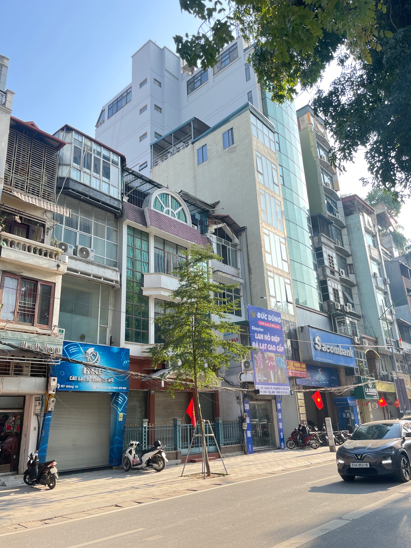 Bán nhà mặt phố Giảng Võ 79,5 m², vị trí đắc địa giá 120 tỷ đồng