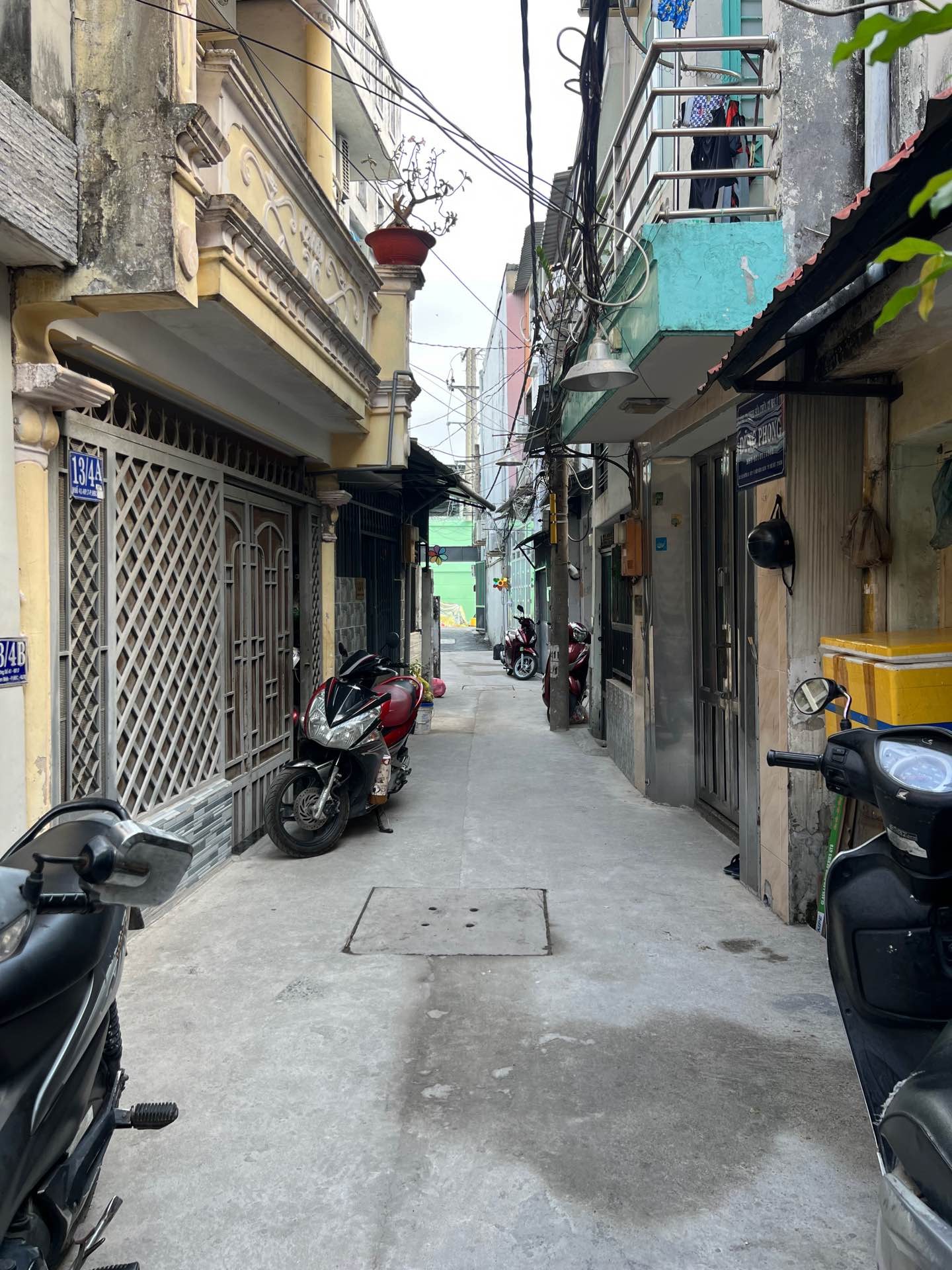 💰 3.85 ti. HIỆP BÌNH NHÀ 2 tầng. 📕SHR.
sẵn ở ngay 2PN, 2 WC sân để xe. Không quy hoạch.