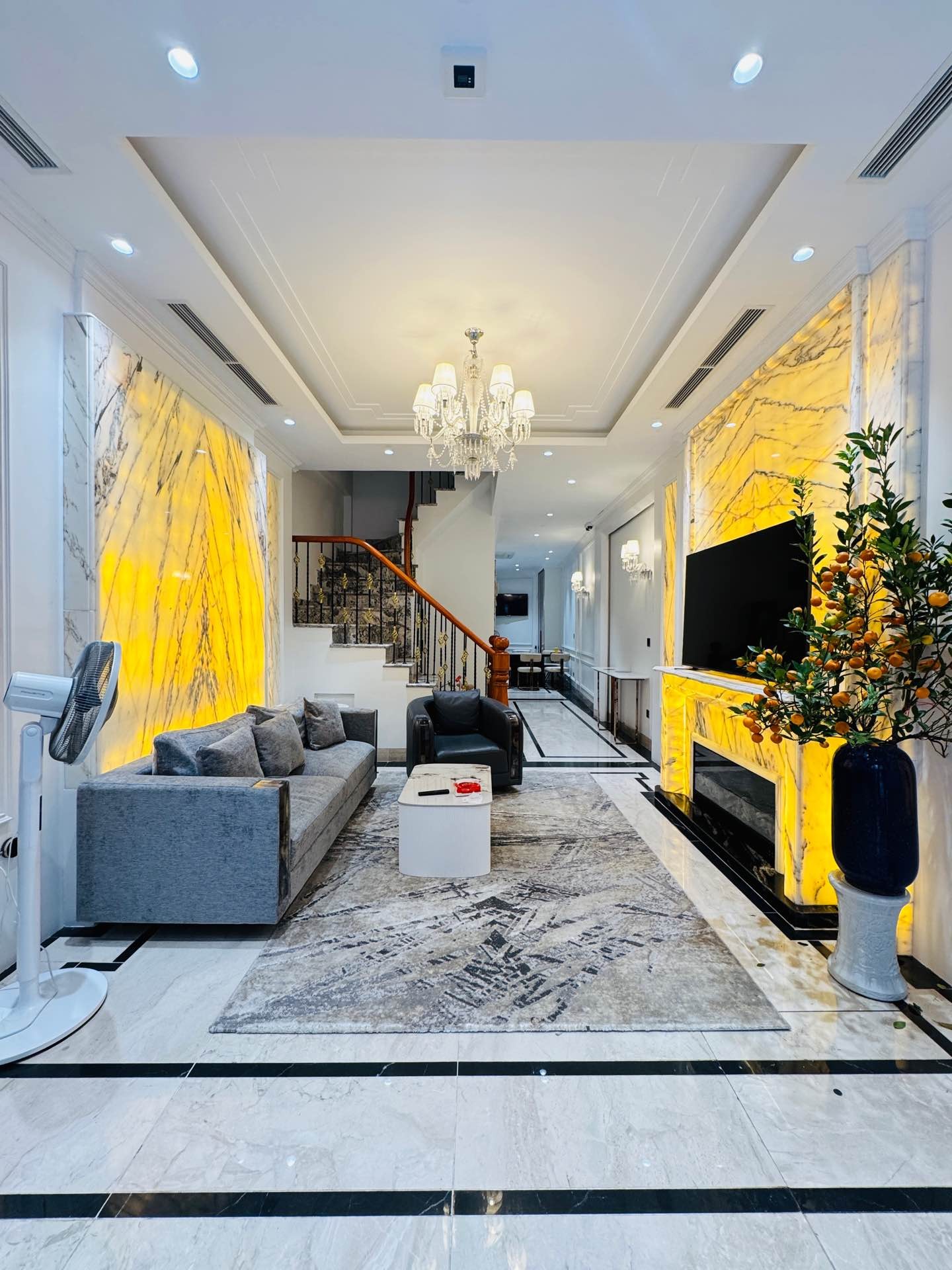 SIÊU PHẨM TOÀ VIP NHẤT KHU HAI BÀ TRƯNG -7 TẦNG THANG MÁY -XÂY MỚI