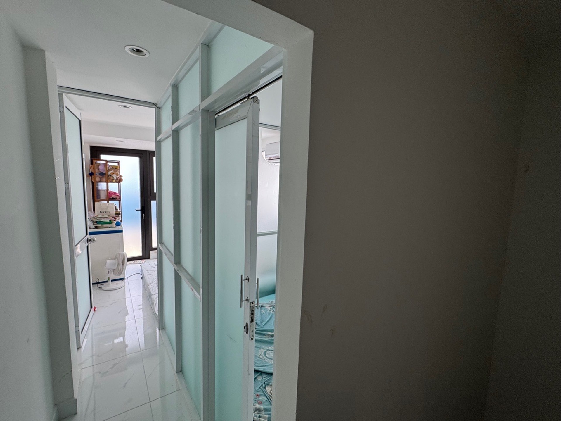 Bán nhà 2 tầng 3 phòng ngủ ở phường Phú Trung, Tân Phú