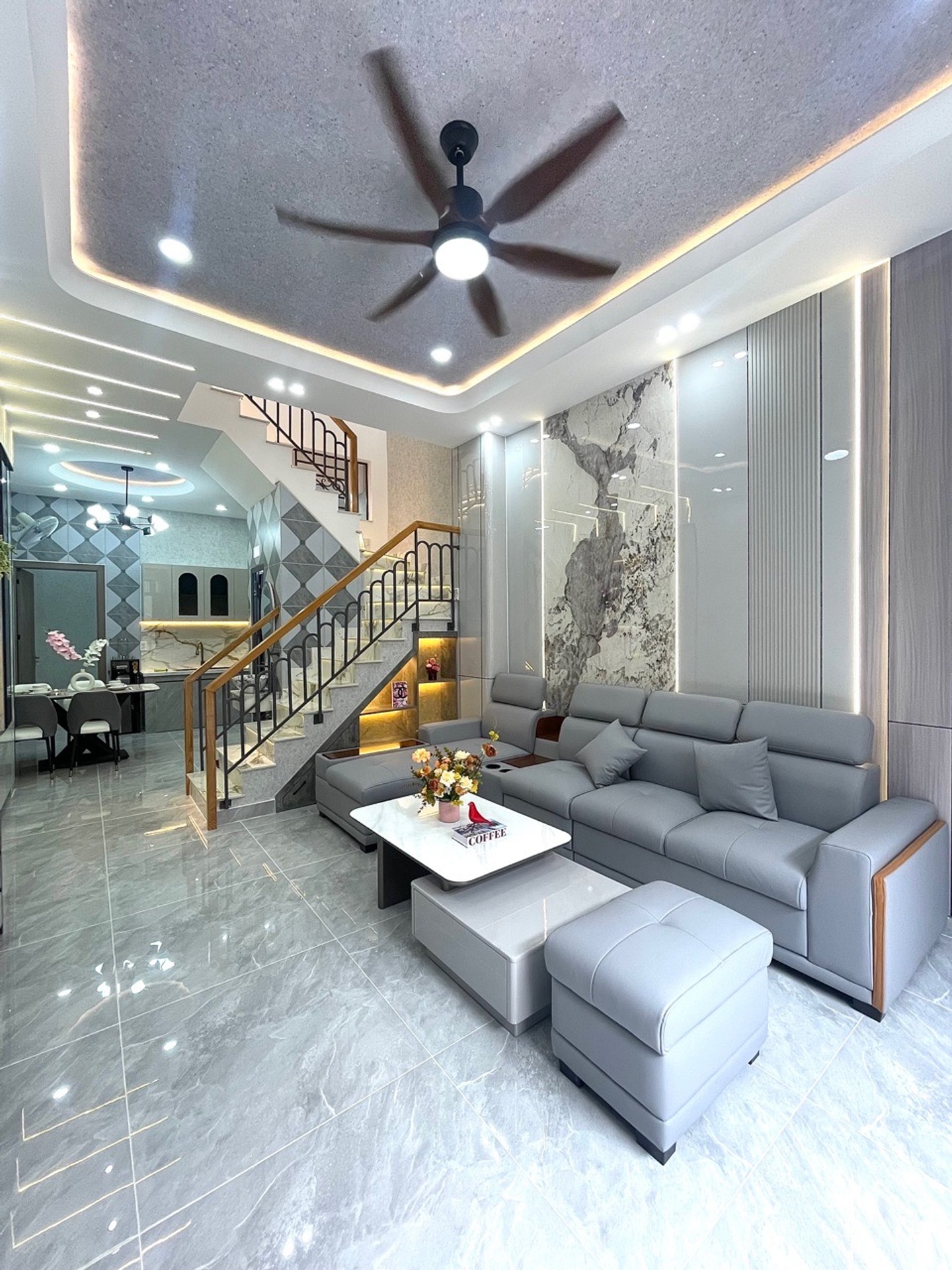 Bán nhà riêng 2 tầng mới, đẹp,hẻm ba gác tại An Hội Tây, Gò Vấp- tặng nội thất.