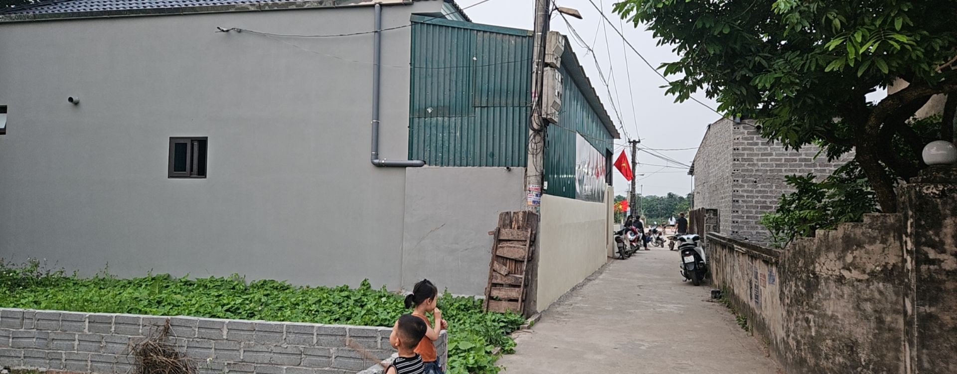 Bán đất mặt ngõ ô tô xã Tân Tiến, Hưng Yên, diện tích 47m², giá 2.8 tỷ