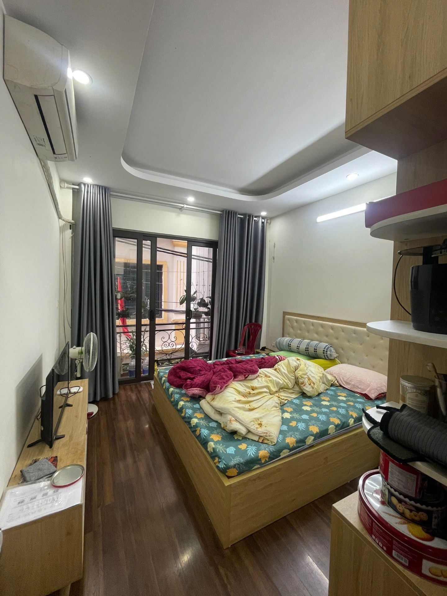 Nhà 5 tầng mới xây khu Mậu Lương, diện tích 40m2 giá 8.5 tỷ