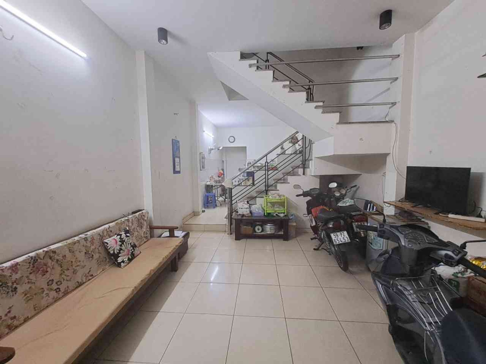 Bán nhà riêng 3 tầng khu Tân Bình, diện tích 47m², xe hơi đỗ cửa thuận tiện
