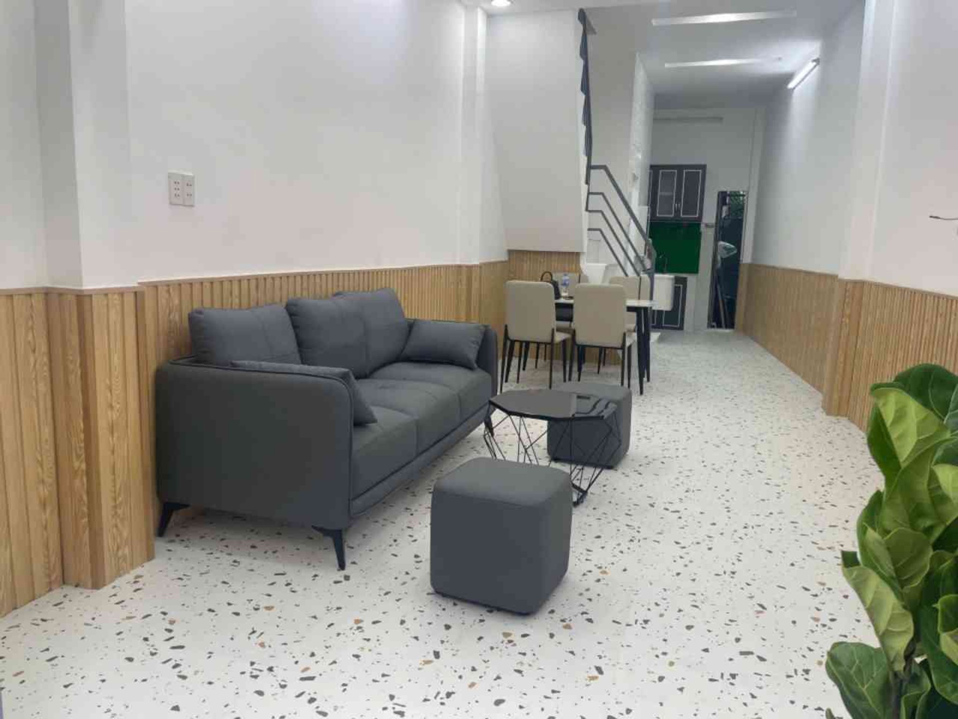 Nhà 2 tầng nhỏ gọn, giá trị không thể bỏ lỡ