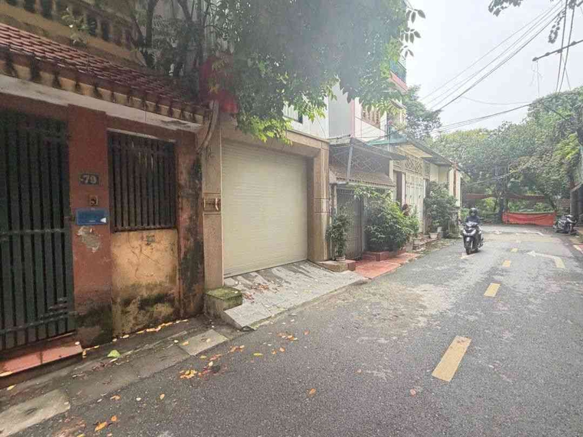 Bán nhà riêng 3 tầng tại Bà Triệu, khu phân lô cán bộ, ô tô tránh, kinh doanh văn phòng