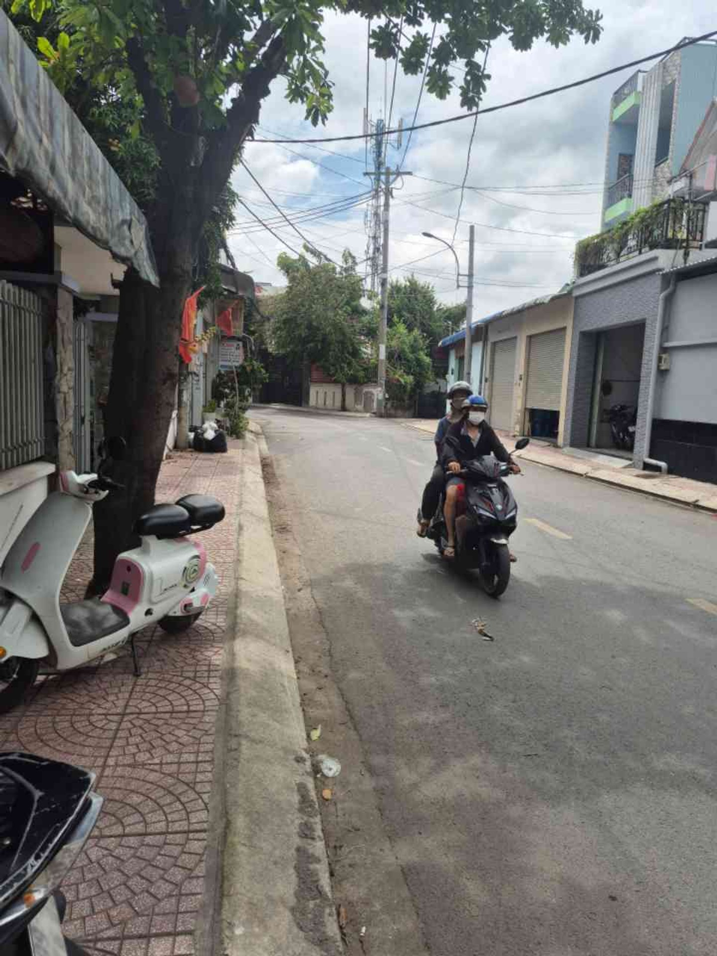 Bán nhà mặt phố 2 tầng 80m² tại Đông Thạnh, Hóc Môn, giá 5.2 tỷ đồng