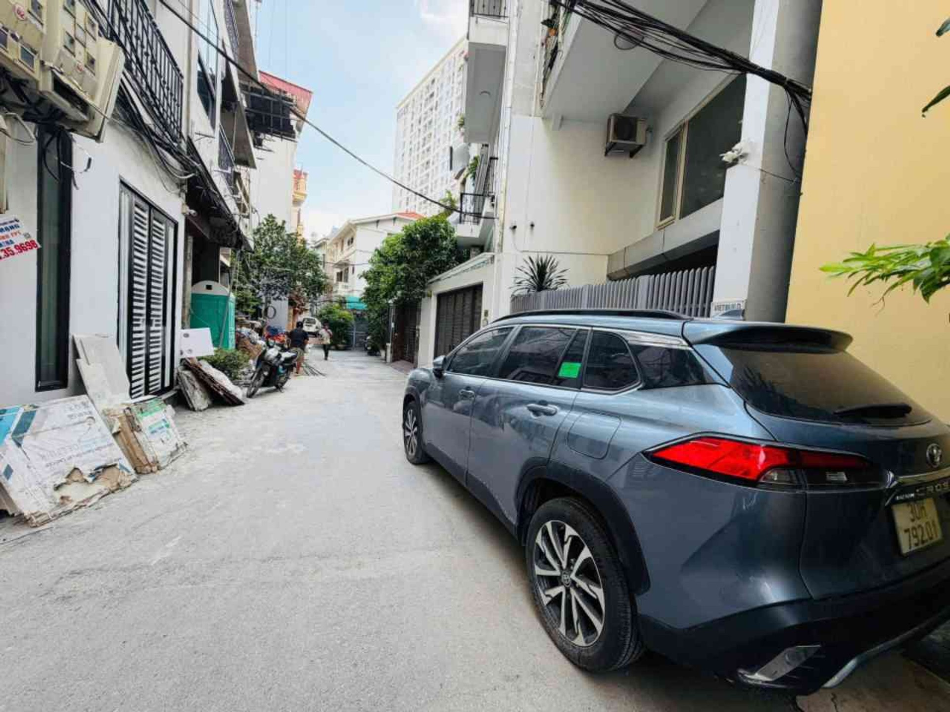 Tòa Nhà Dòng Tiền Lạc Long Quân - 7 Tầng 23 Phòng Khép Kín